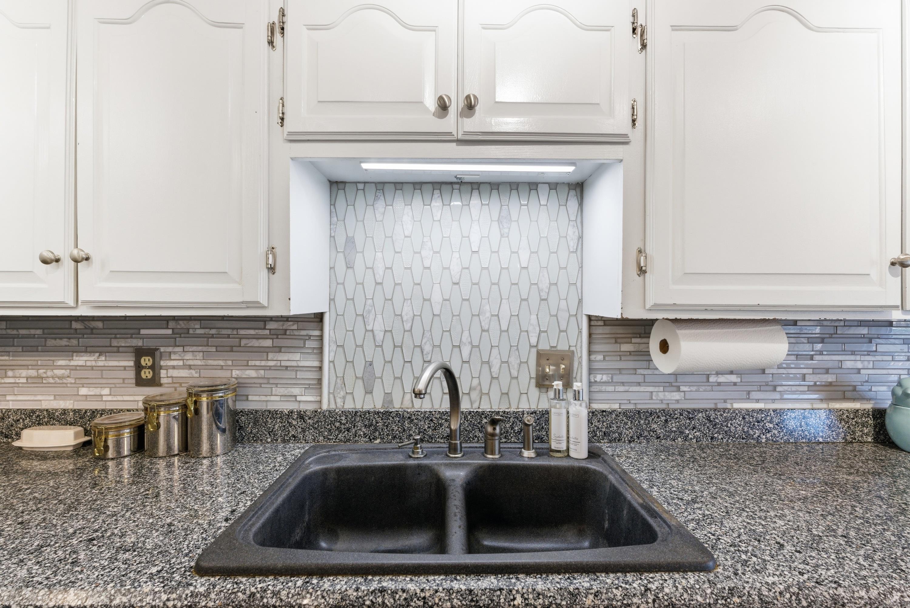 1 Braeswood Pl.  Maumelle, AR