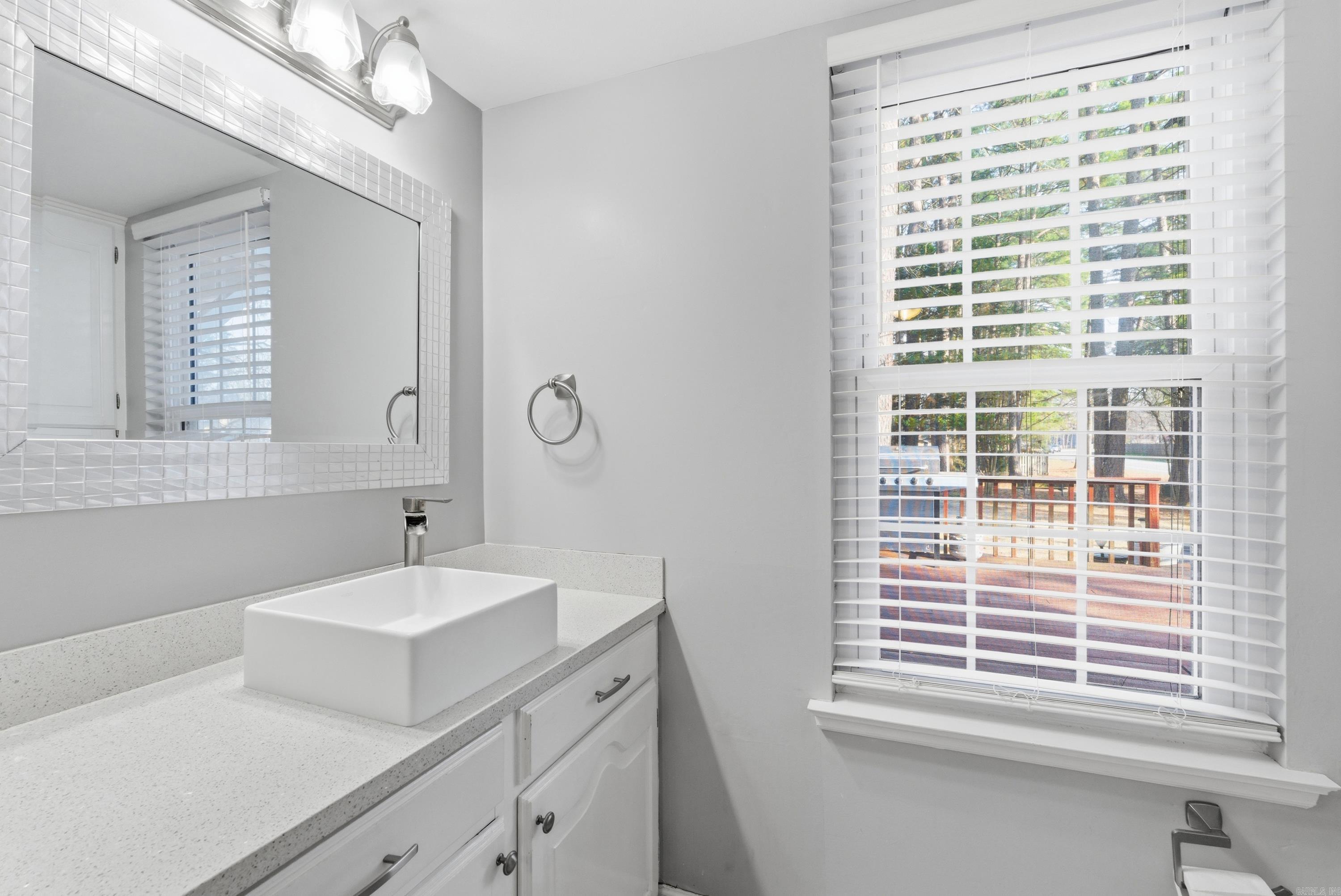 1 Braeswood Pl.  Maumelle, AR