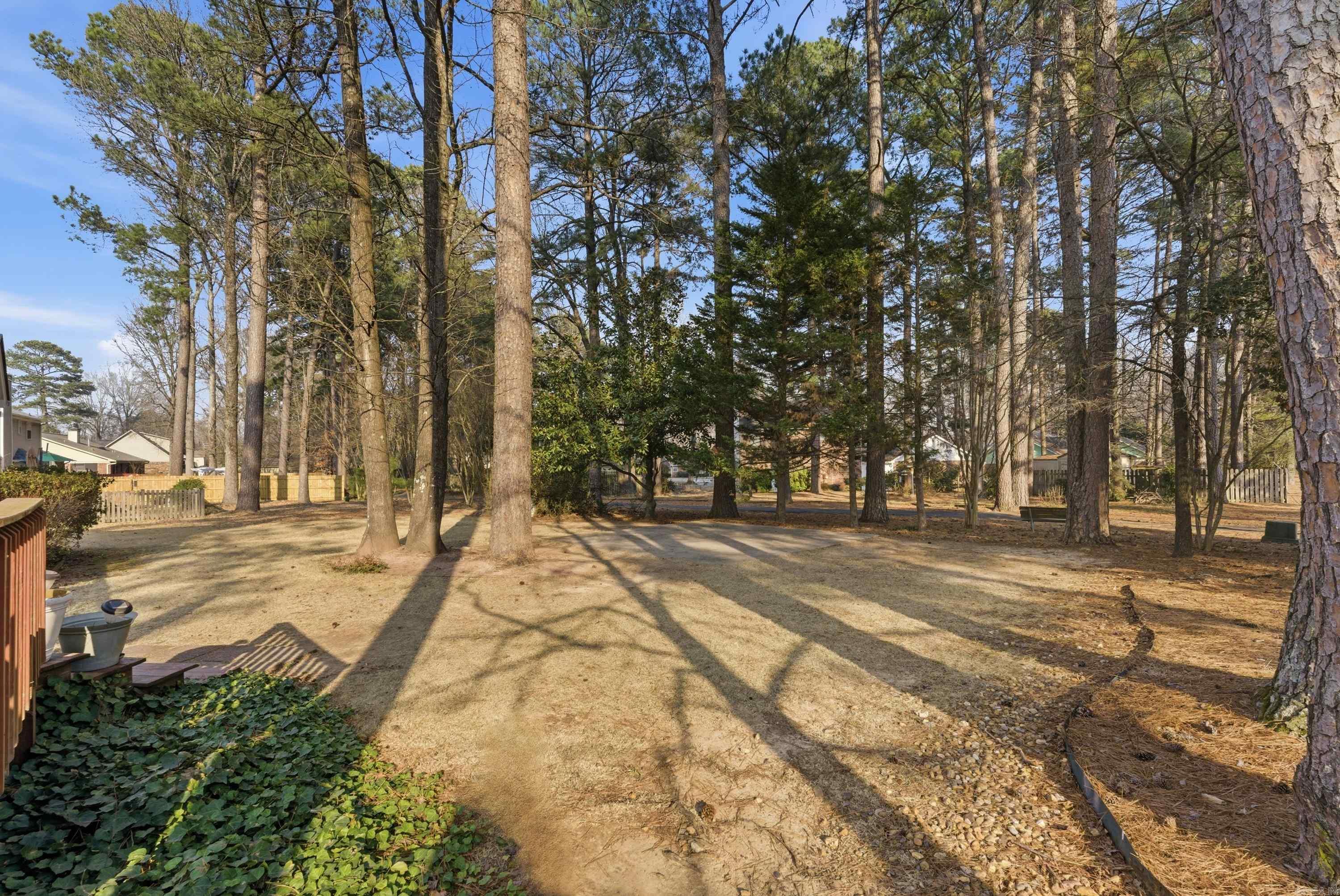 1 Braeswood Pl.  Maumelle, AR