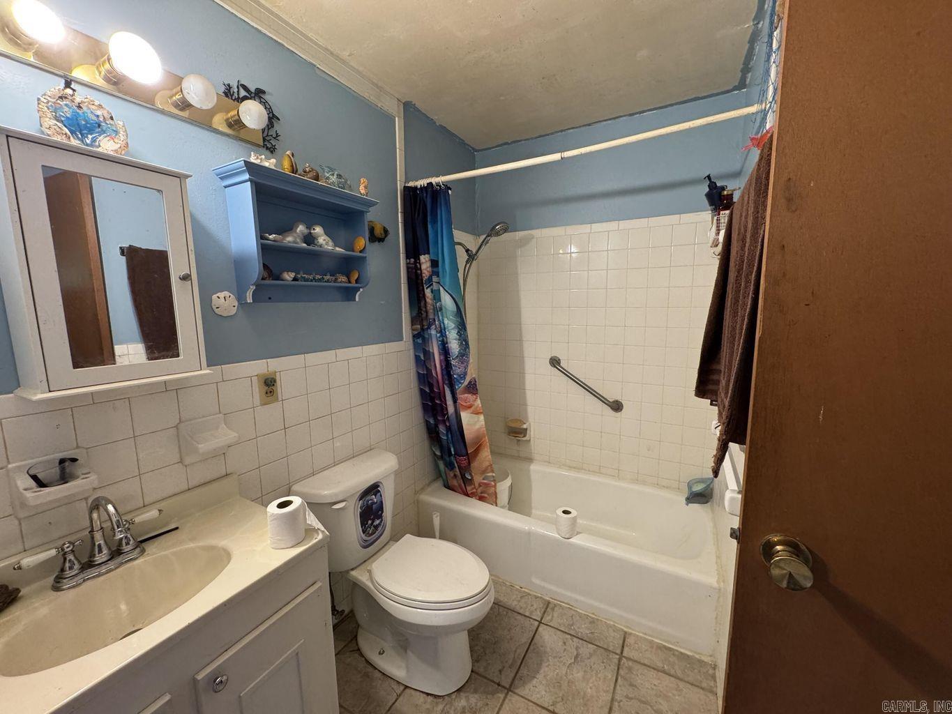 709 Owl  Horseshoe Bend, AR