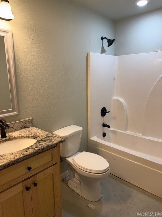 916-934 Dismukes  Lonoke, AR