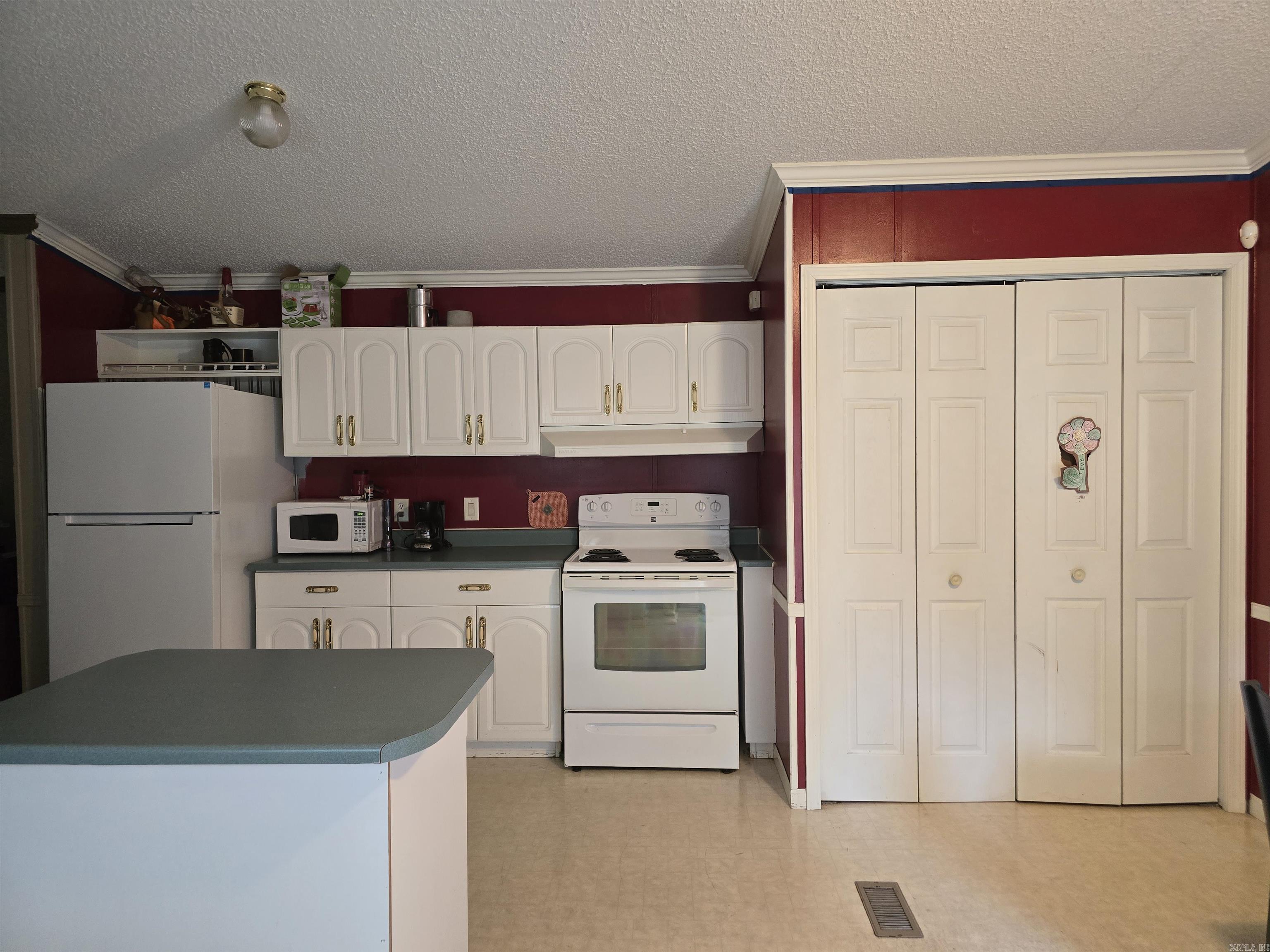 1751 E Columbia Road 14  Emerson, AR