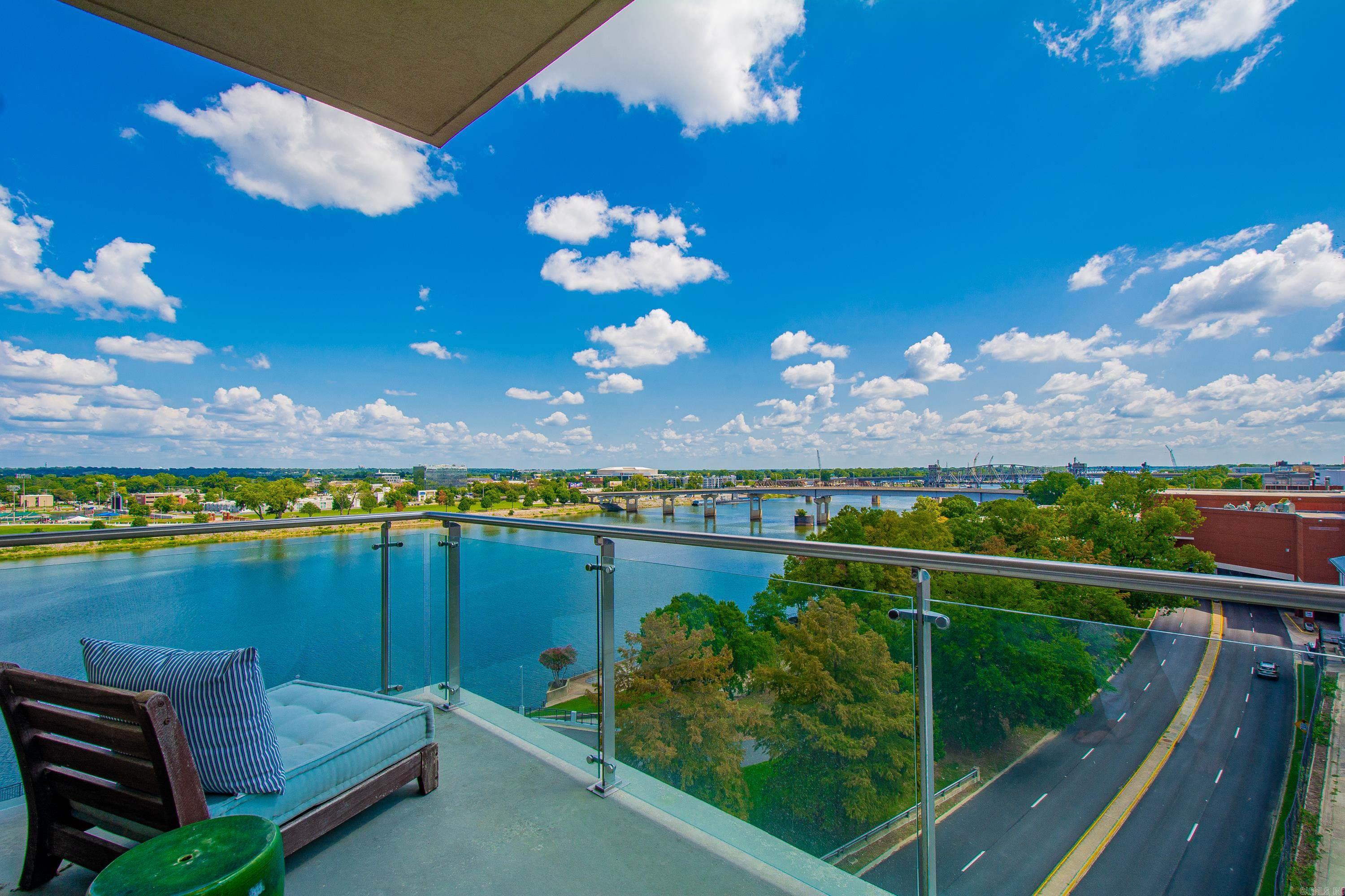 5 Statehouse Plaza  Little Rock, AR