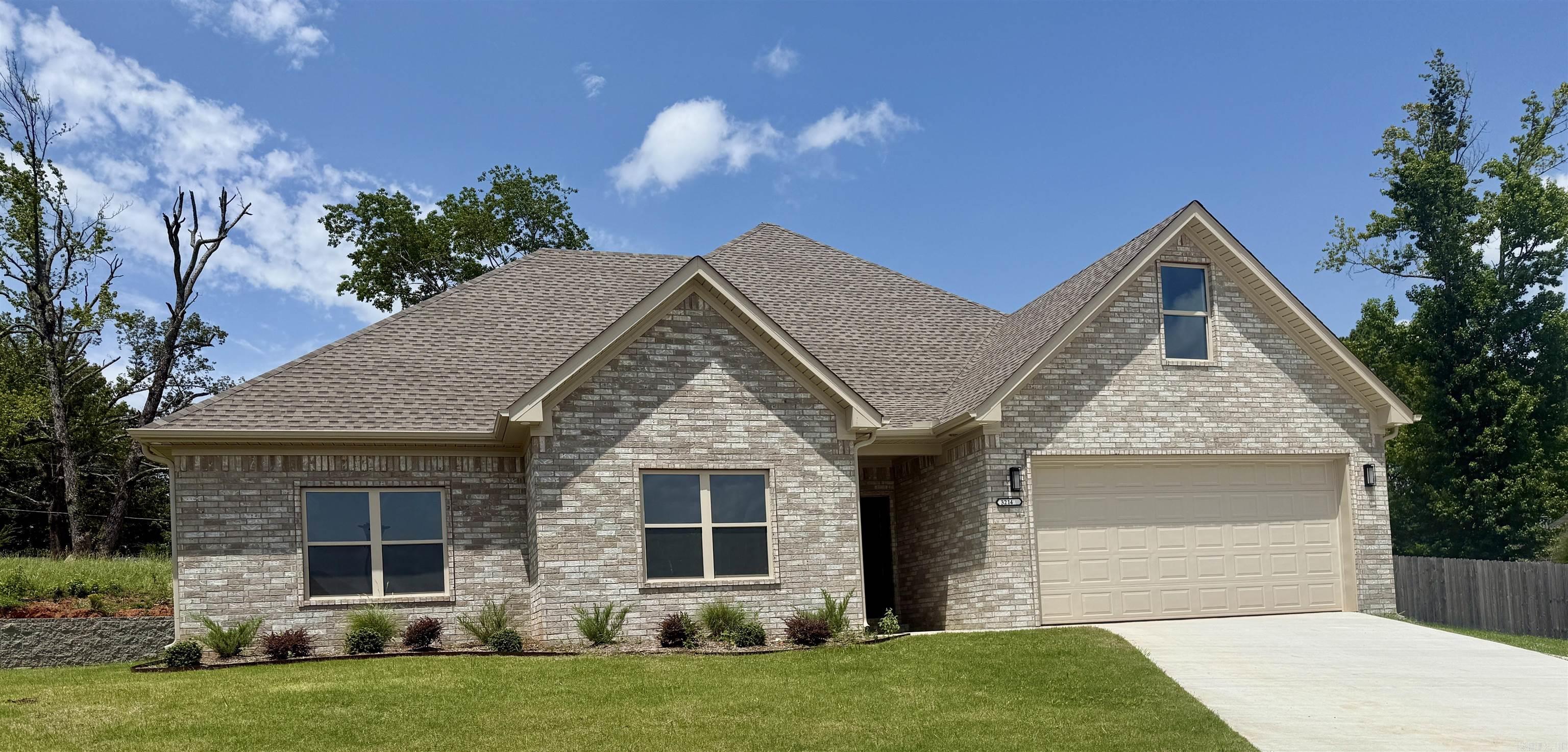 3214  Steeplechase  Bryant, AR