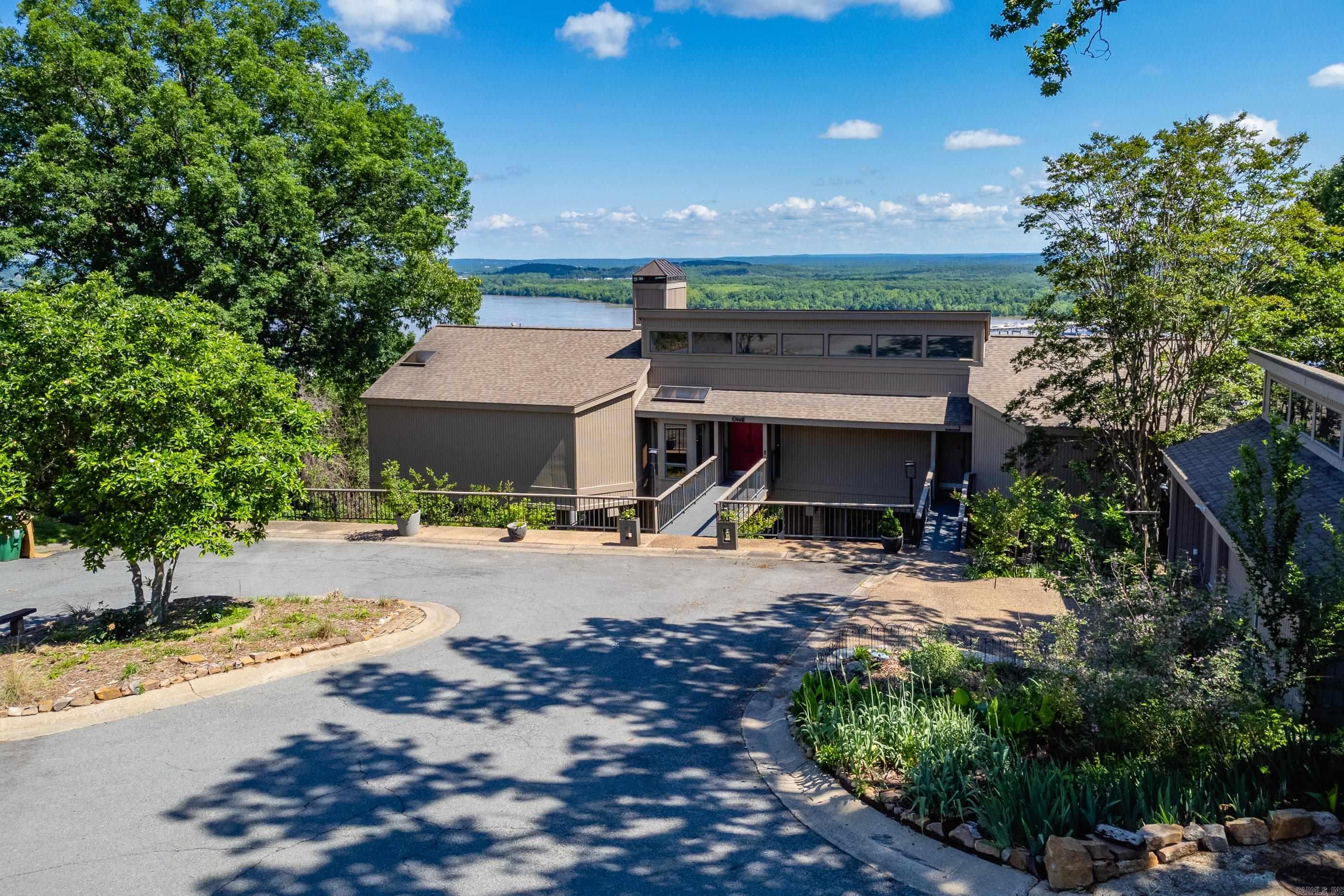 1 Rivers Edge  Little Rock, AR