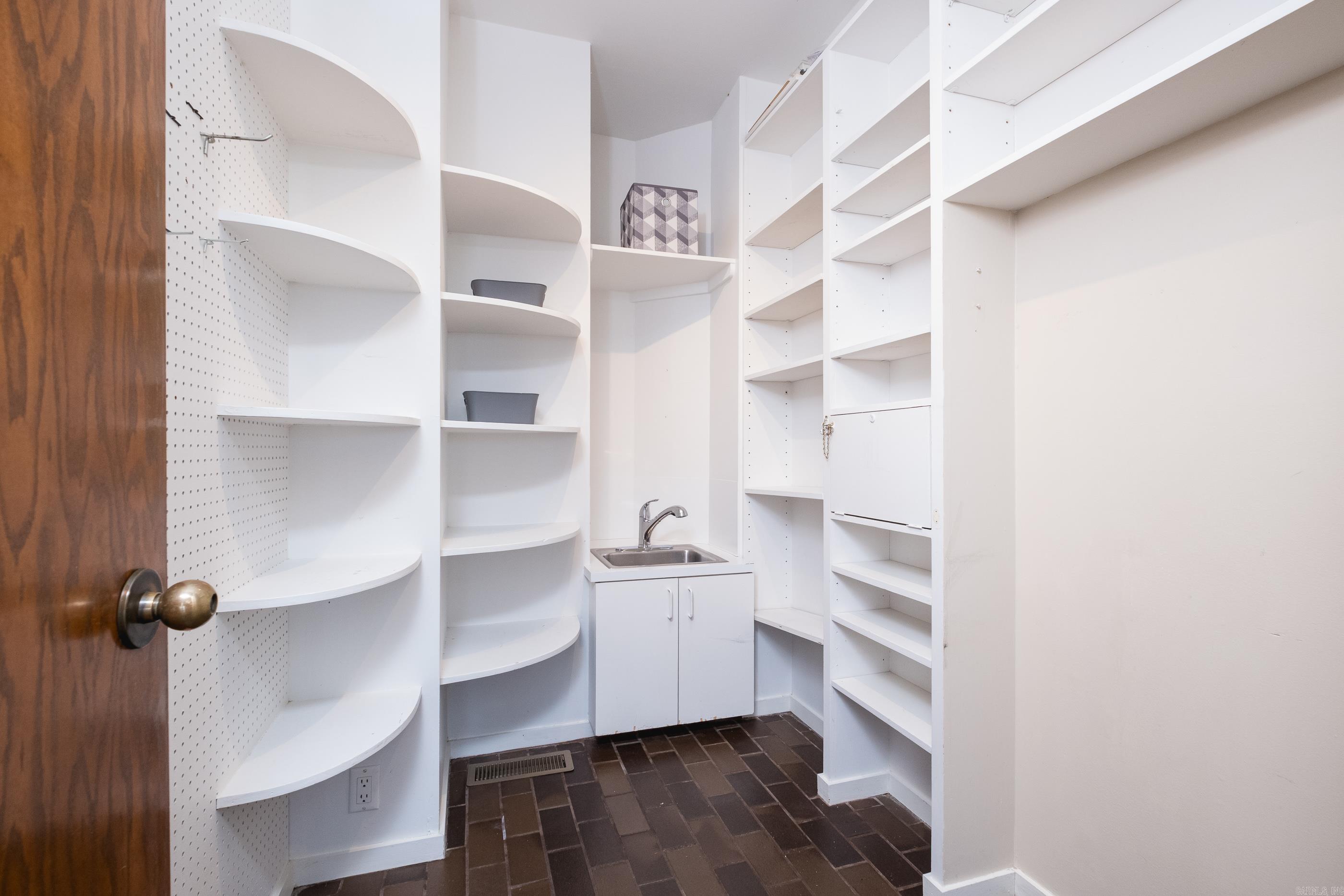 1 Rivers Edge  Little Rock, AR