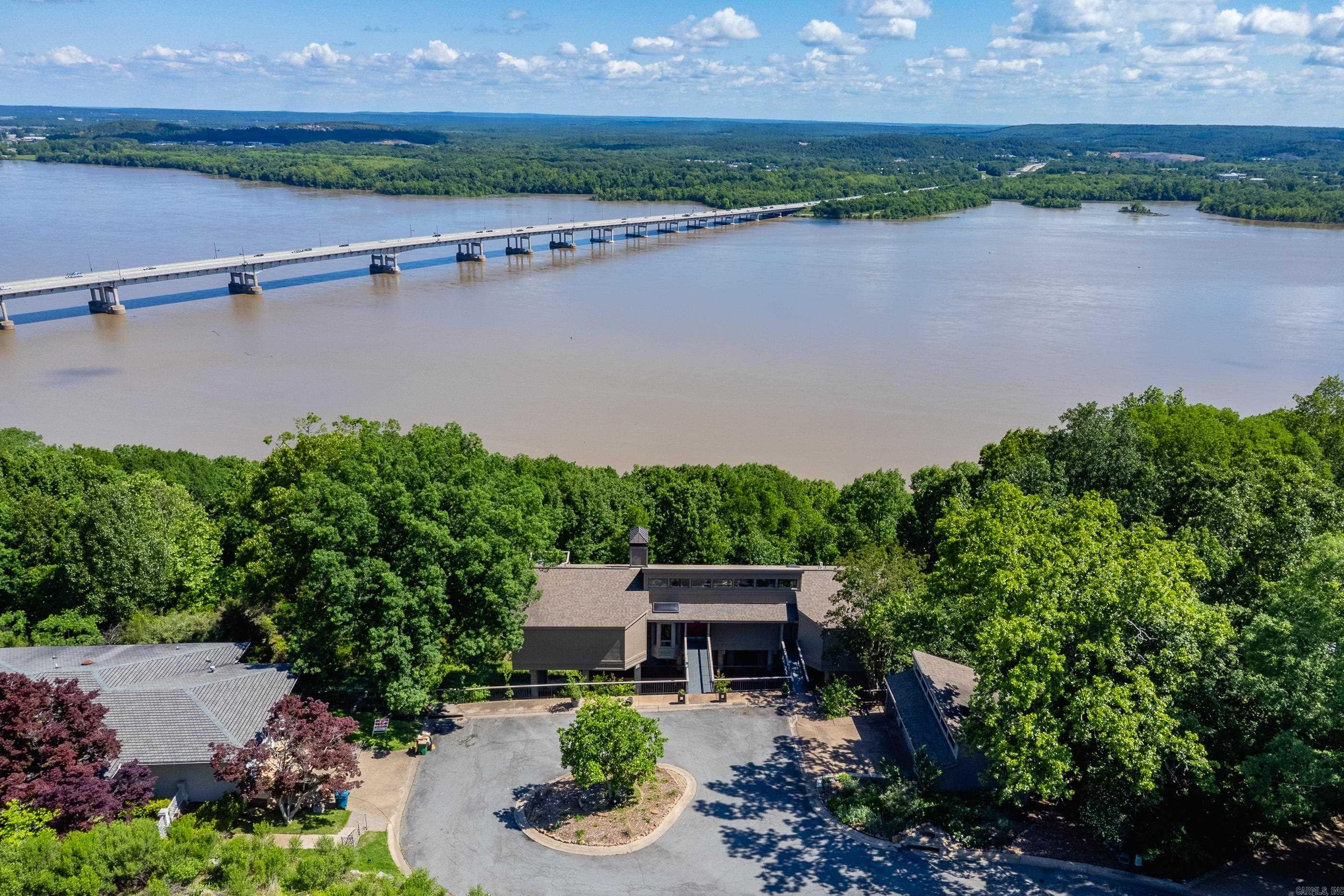 1 Rivers Edge  Little Rock, AR
