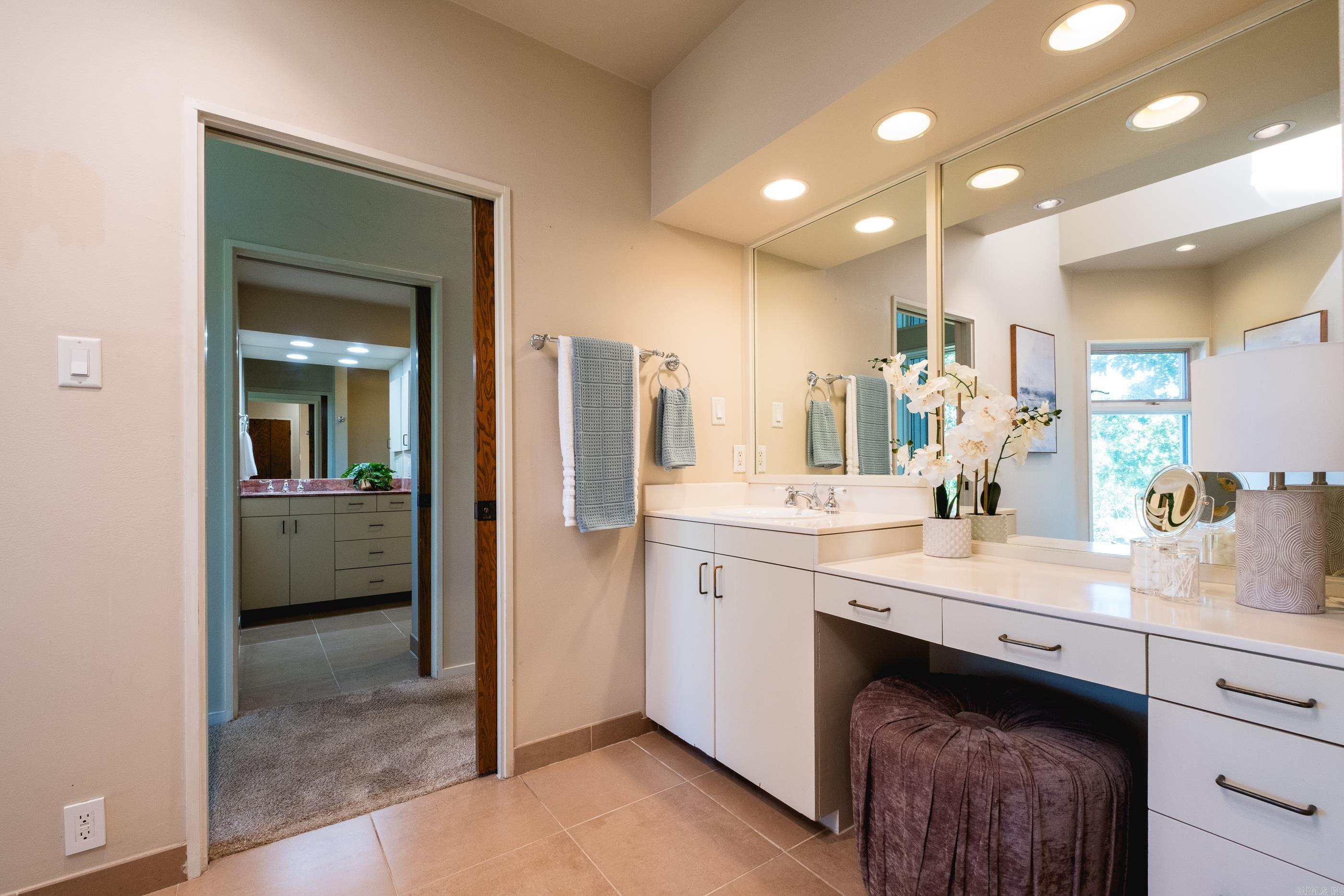 1 Rivers Edge  Little Rock, AR