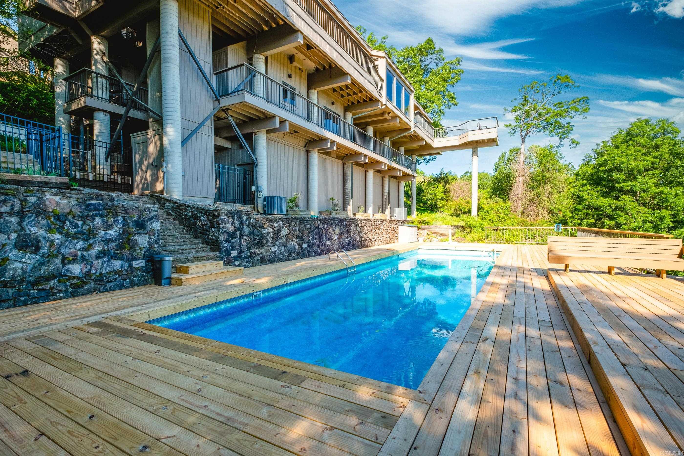 1 Rivers Edge  Little Rock, AR