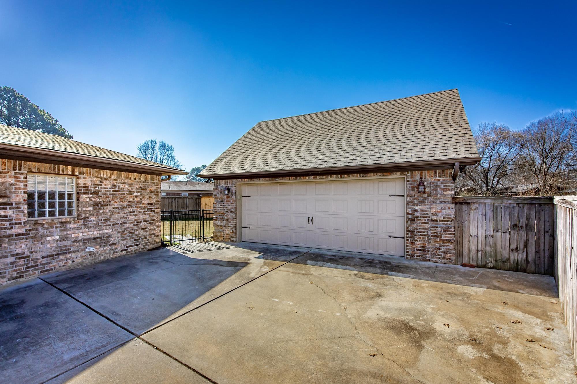 22 Century  Cabot, AR