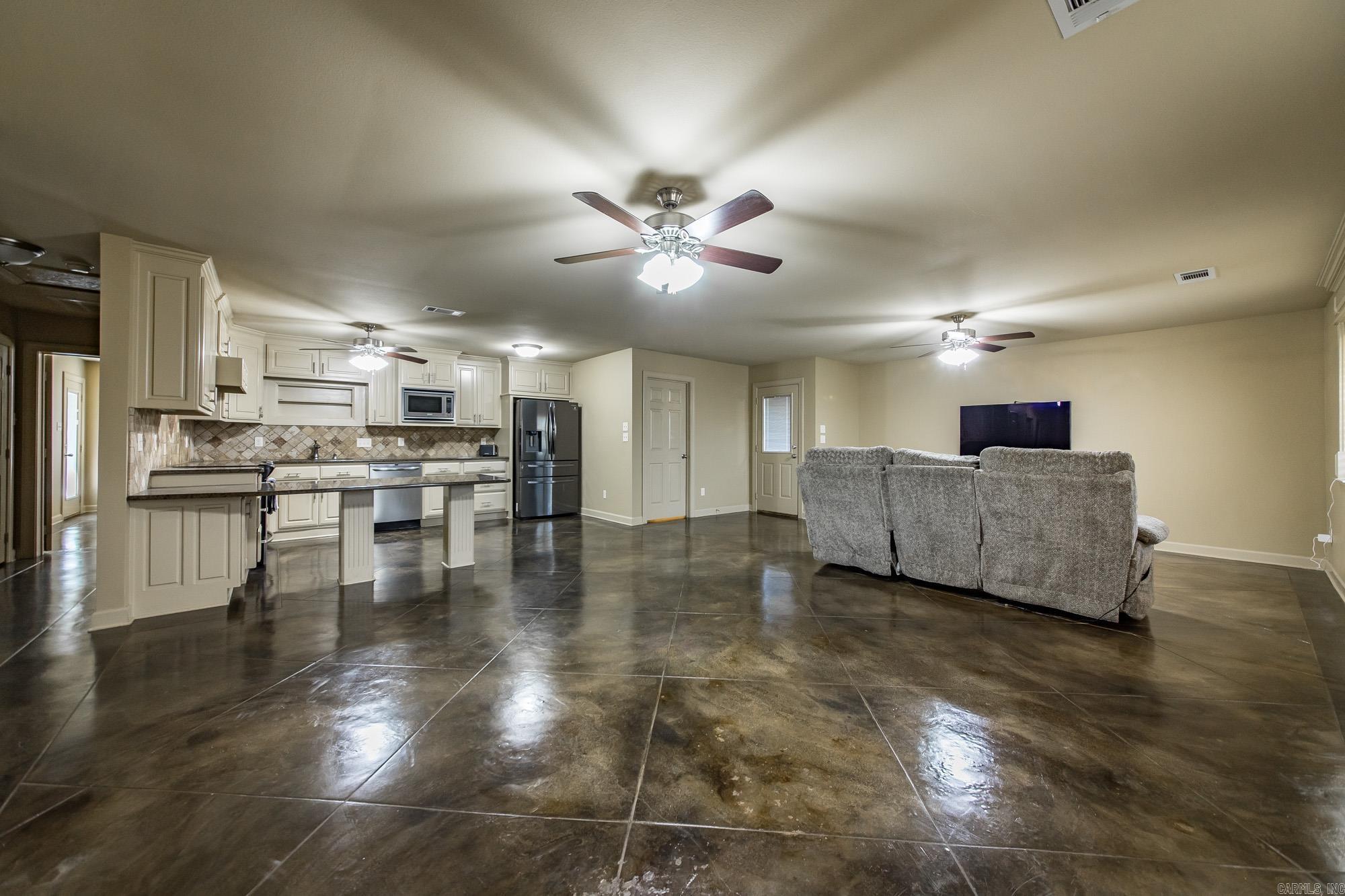 22 Century  Cabot, AR