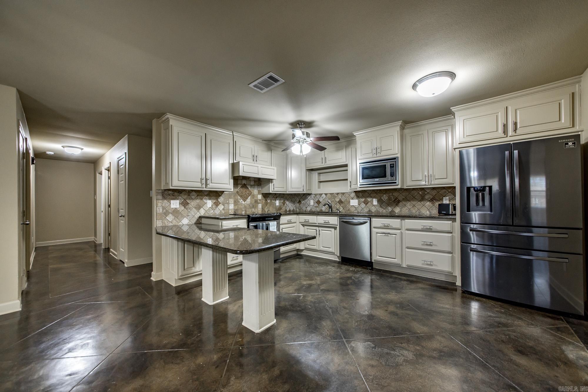 22 Century  Cabot, AR