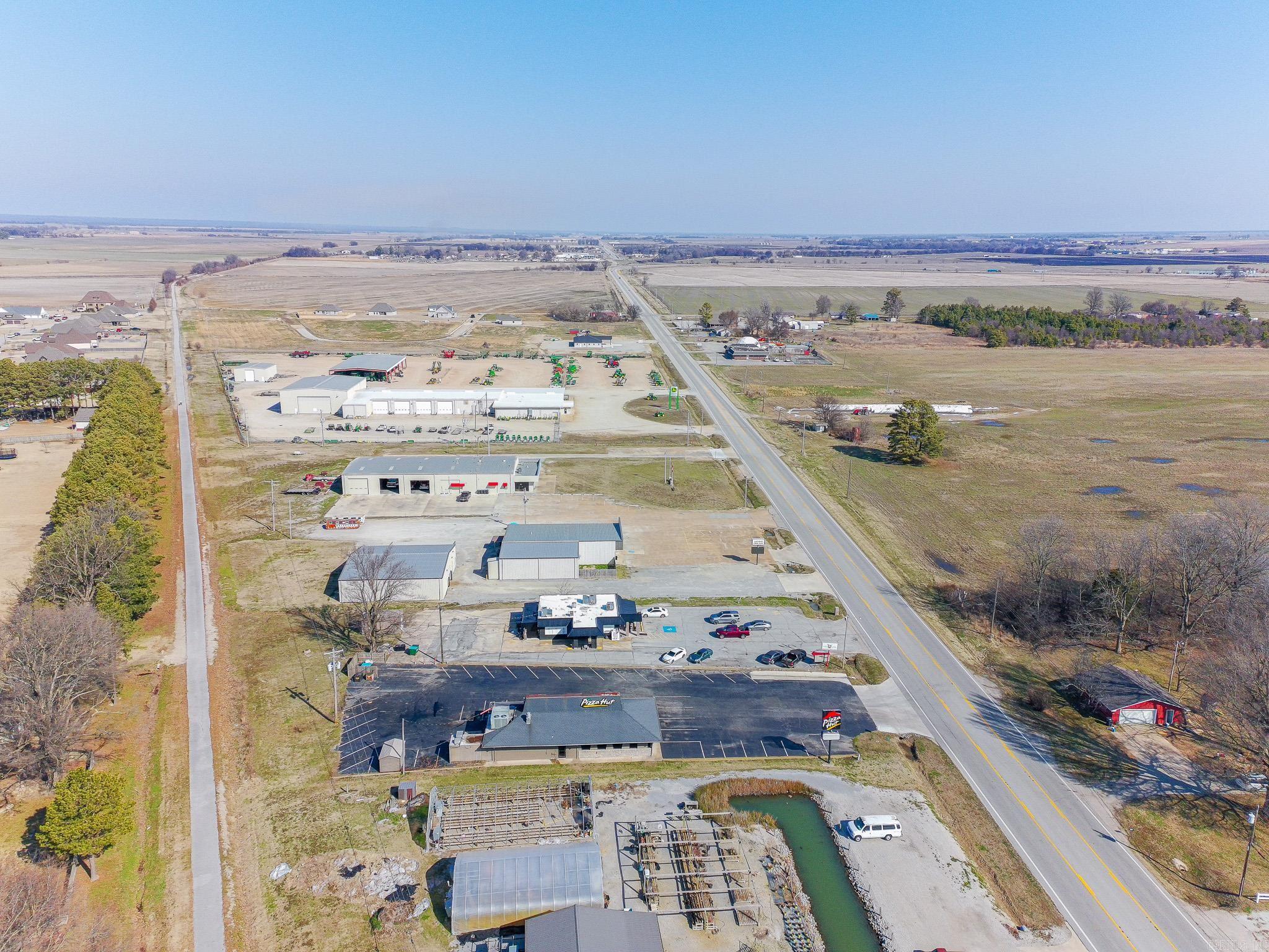 2811 Highway 67 N  Walnut Ridge, AR