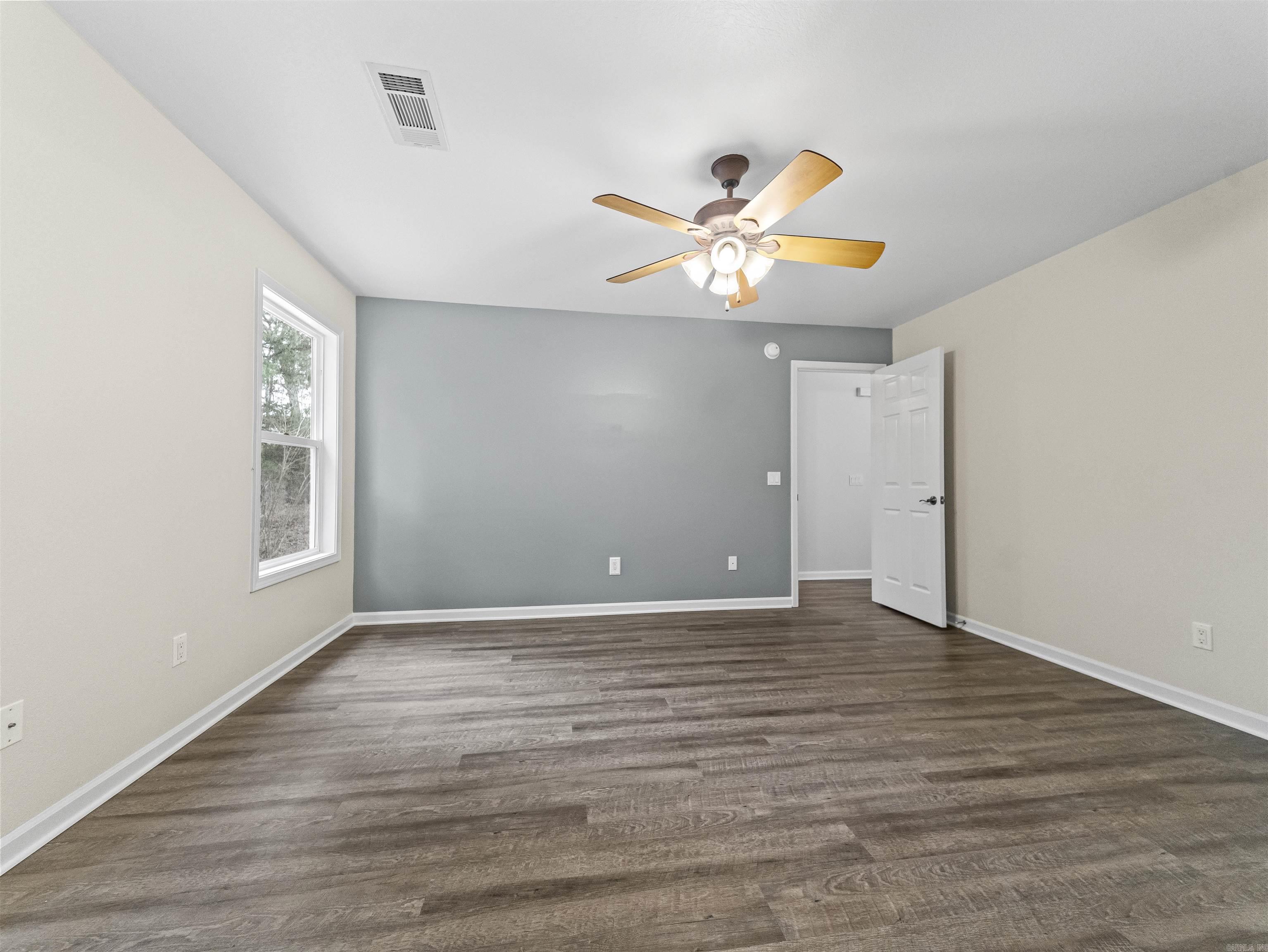 4 Perfecto Court  Hot Springs Village, AR