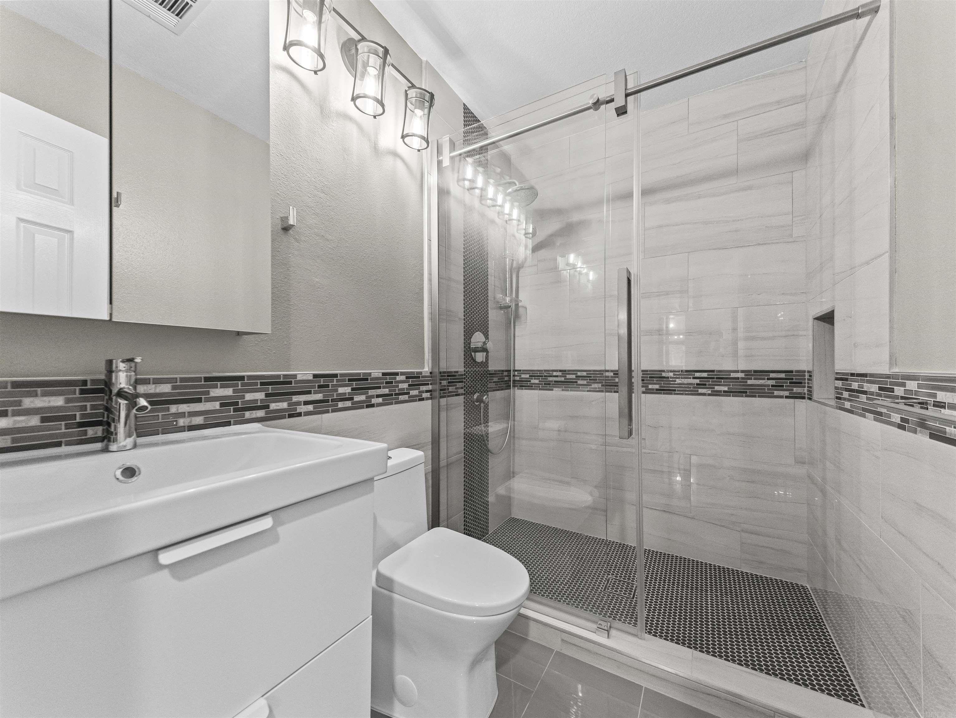 4 Perfecto Court  Hot Springs Village, AR