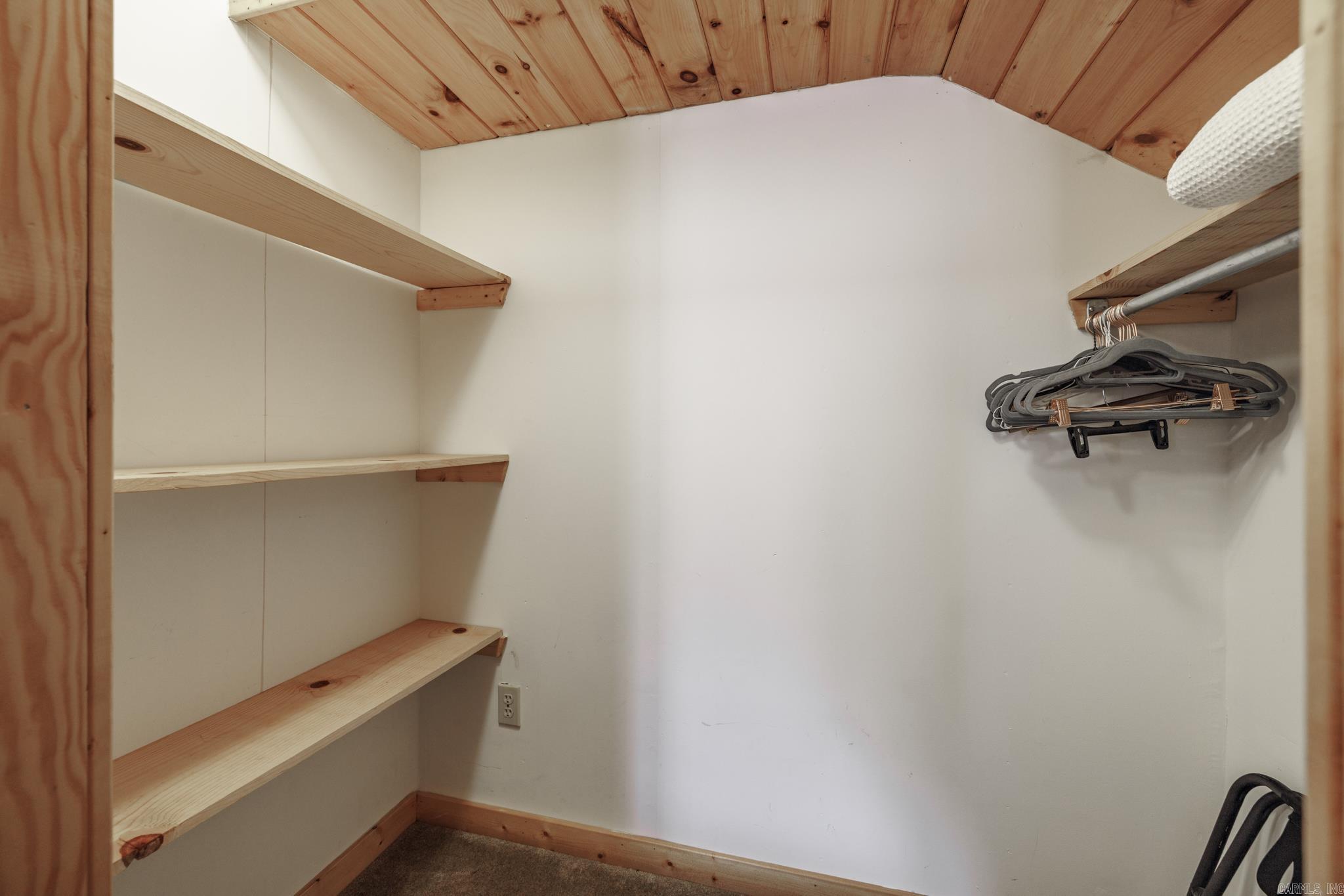 23 Fineza Way  Hot Springs Village, AR