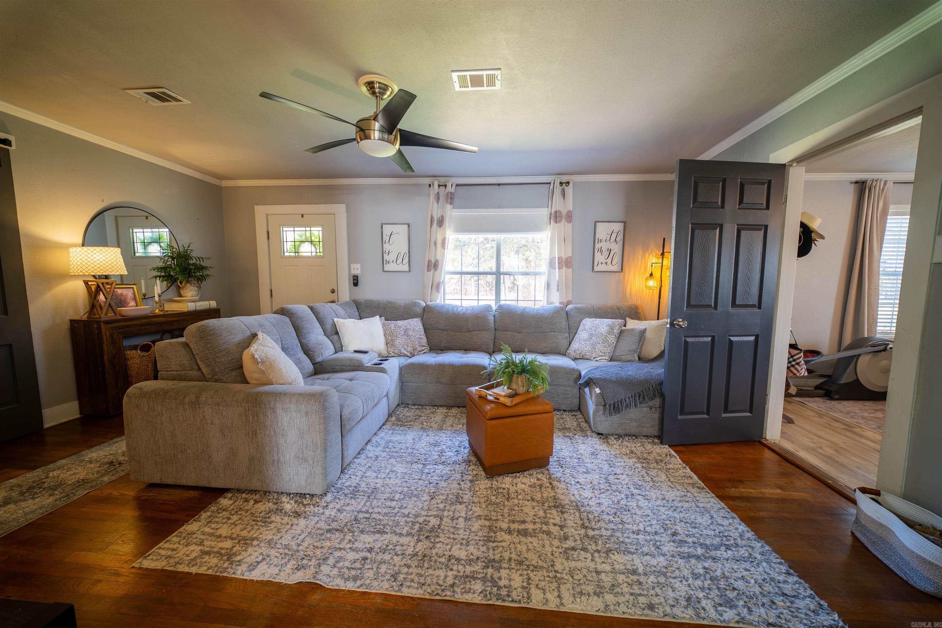 1924 N Highway 7  Camden, AR