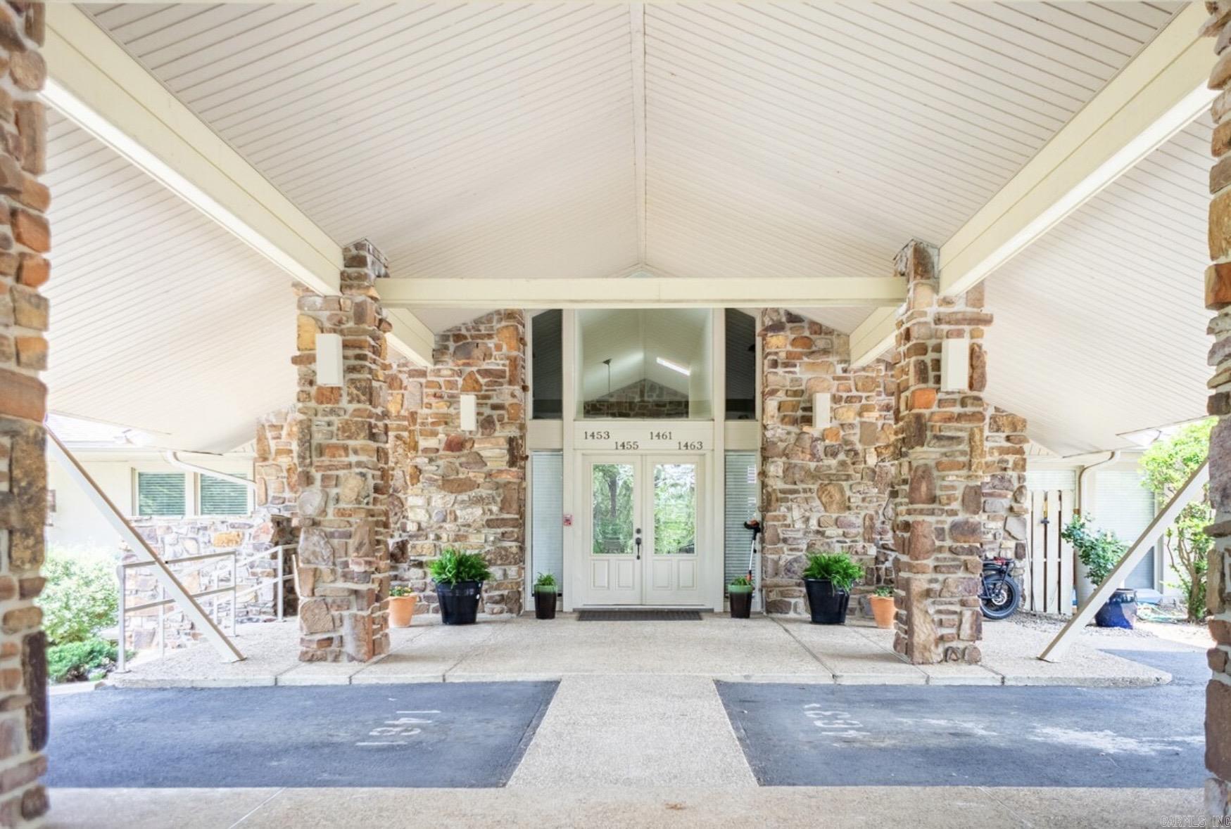 1453 Lodge Mountain Dr  Hot Springs, AR