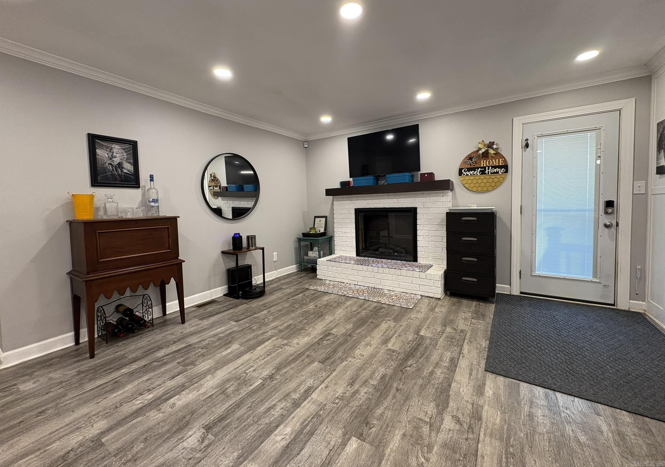 3355 E Main  Cabot, AR