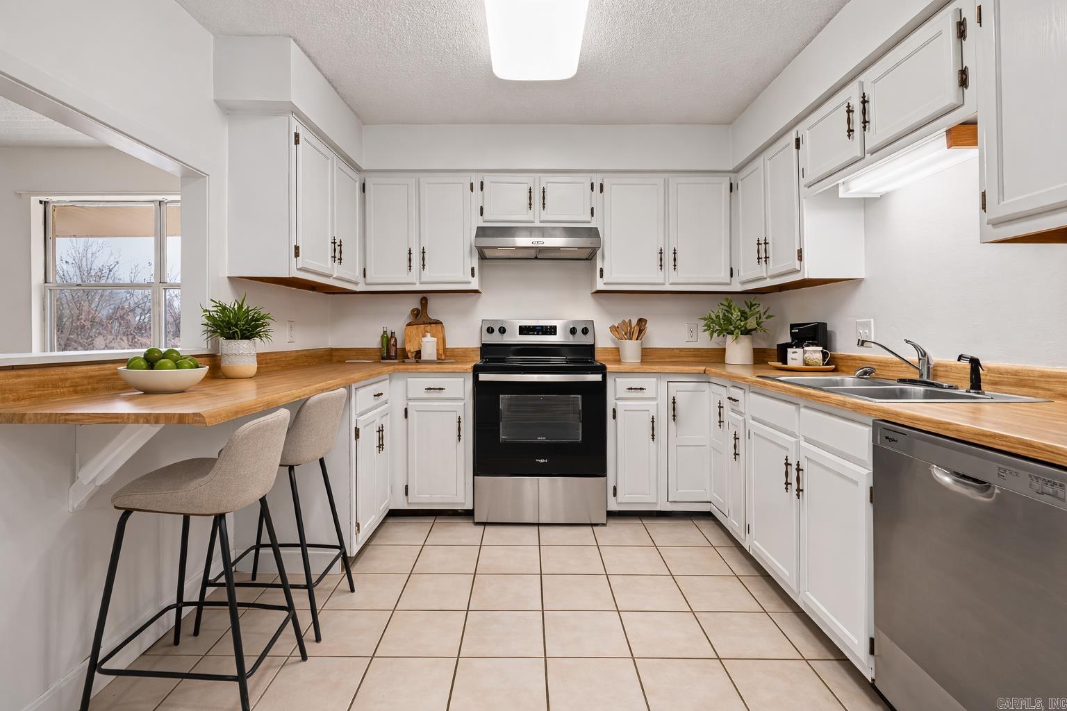 220  Unit-2D Cooper  Hot Springs, AR