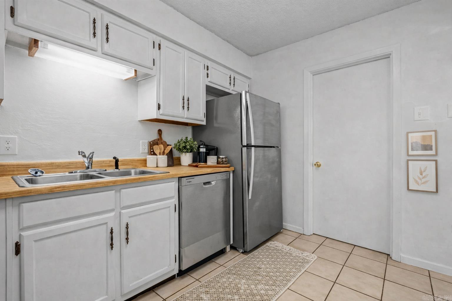 220  Unit-2D Cooper  Hot Springs, AR