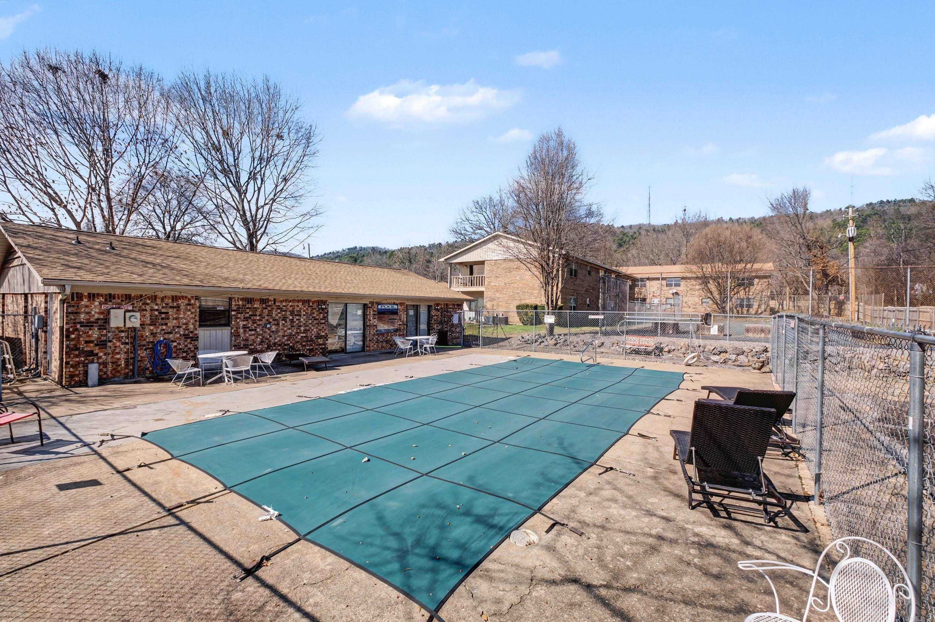 220  Unit-2D Cooper  Hot Springs, AR