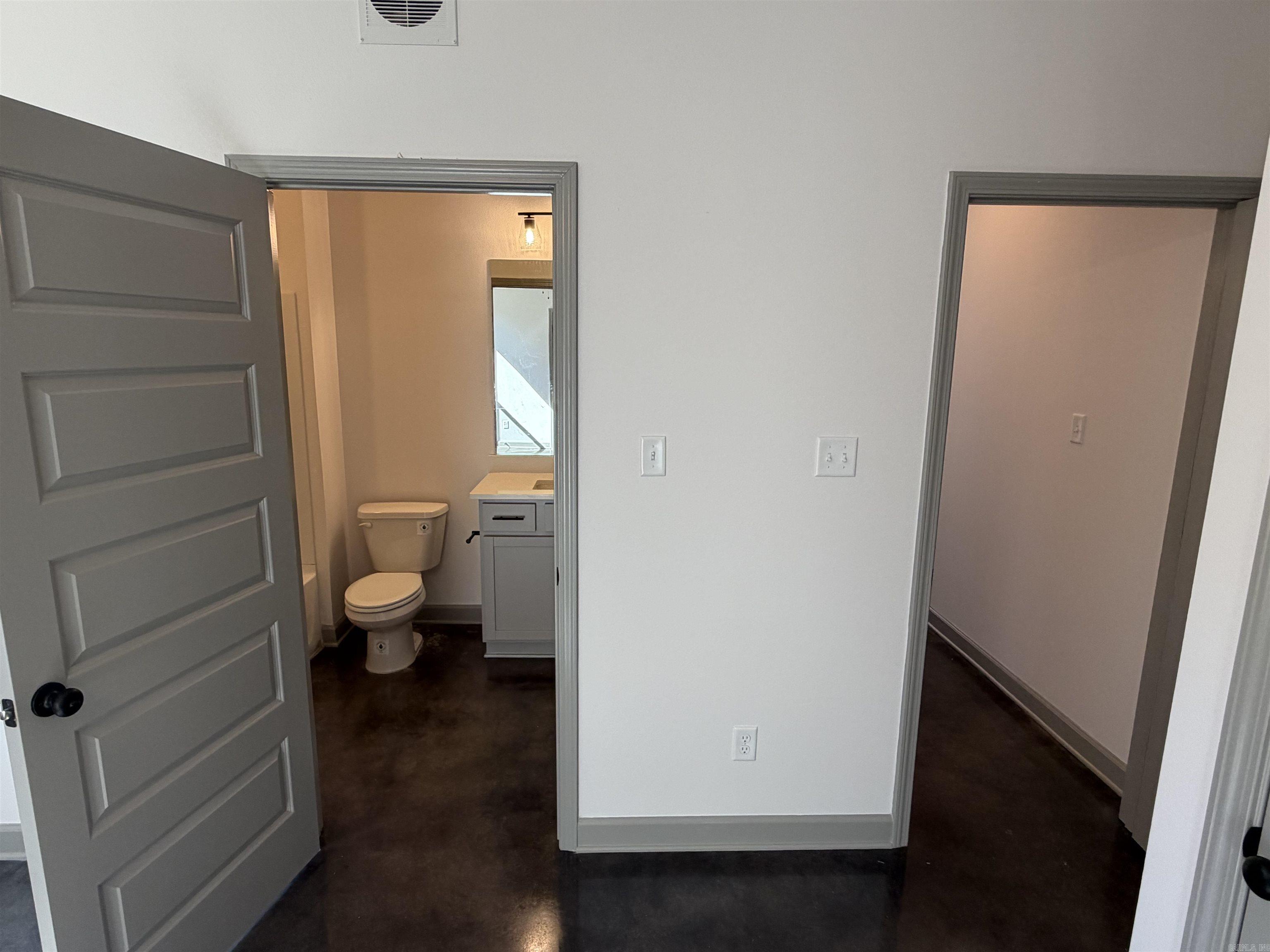 1215 College  Little Rock, AR