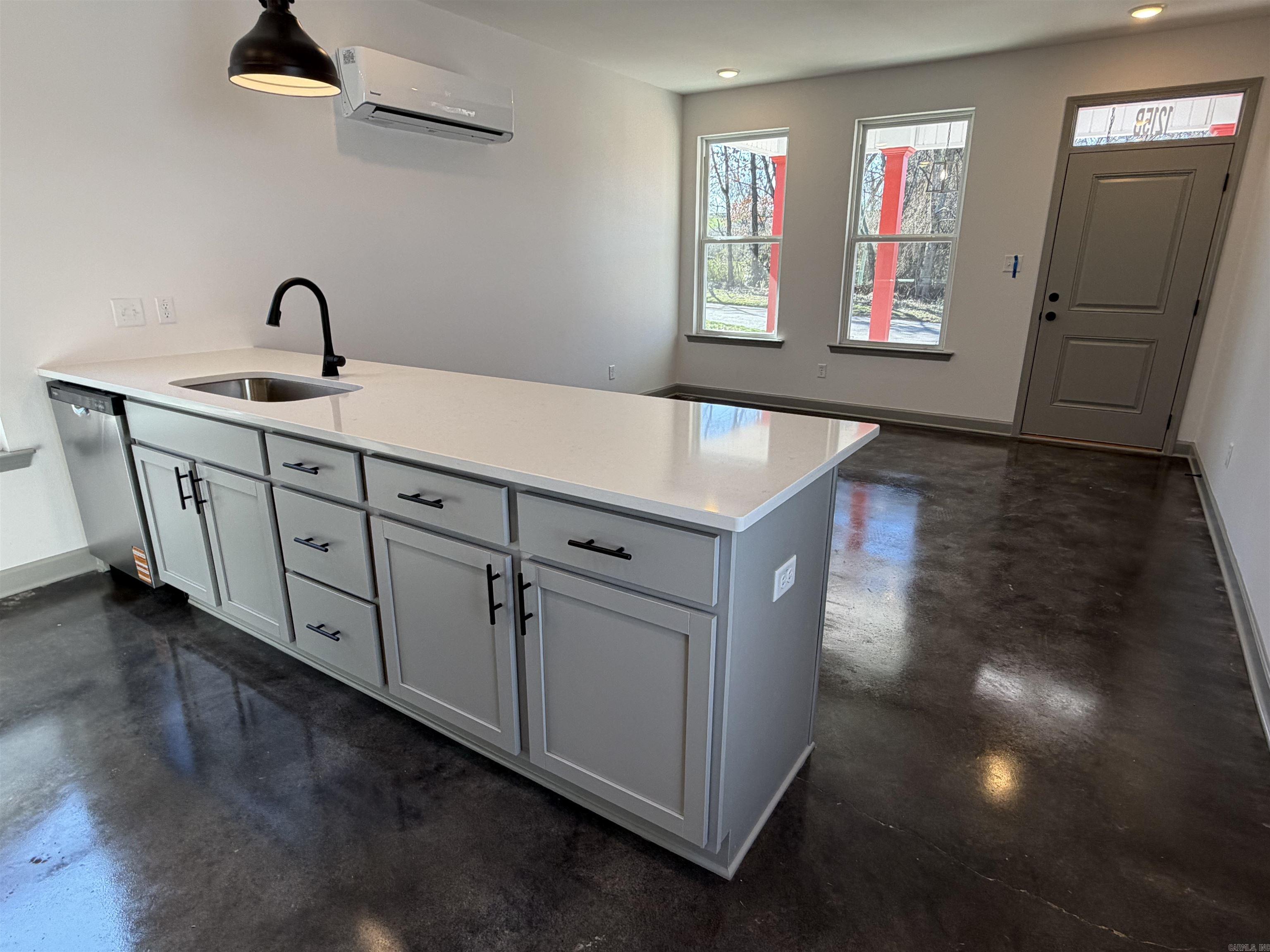 1215 College  Little Rock, AR