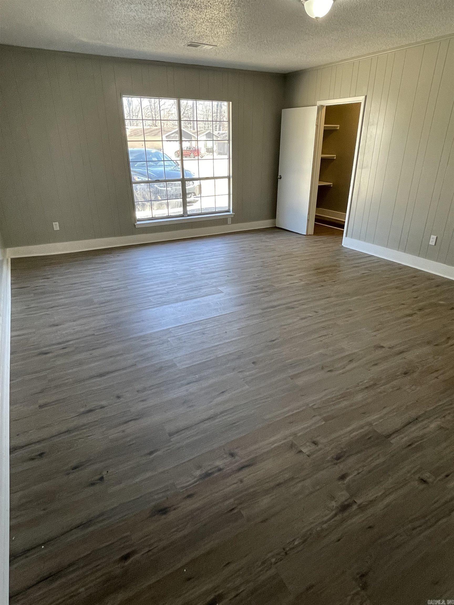 49 Saxony  Little Rock, AR