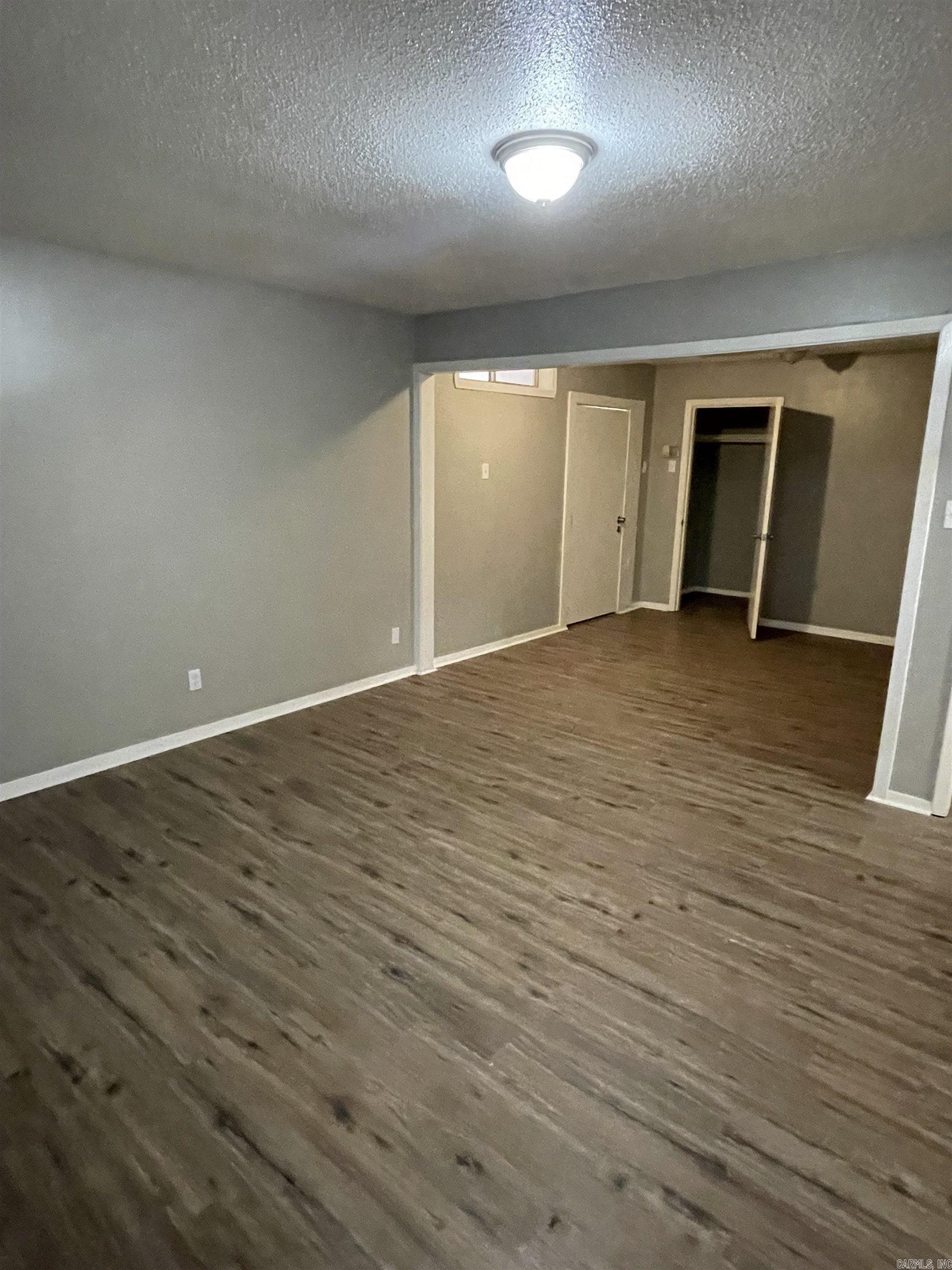 49 Saxony  Little Rock, AR