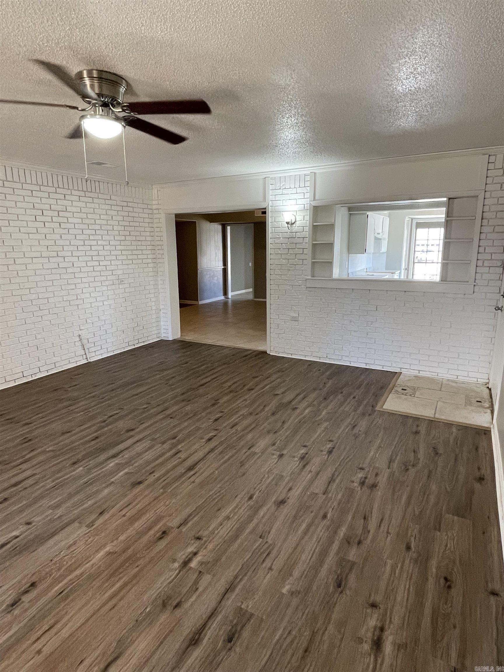 49 Saxony  Little Rock, AR