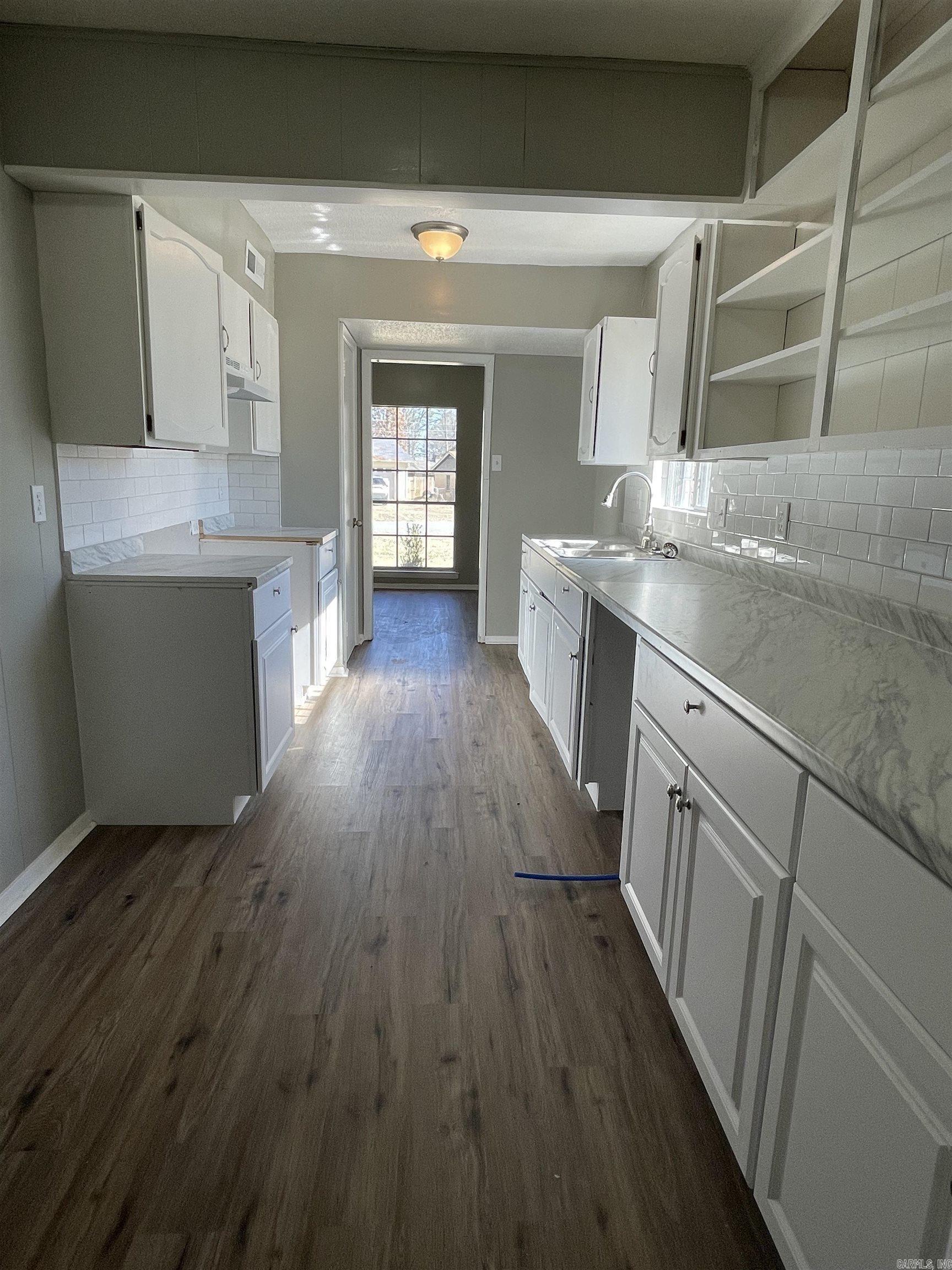 49 Saxony  Little Rock, AR