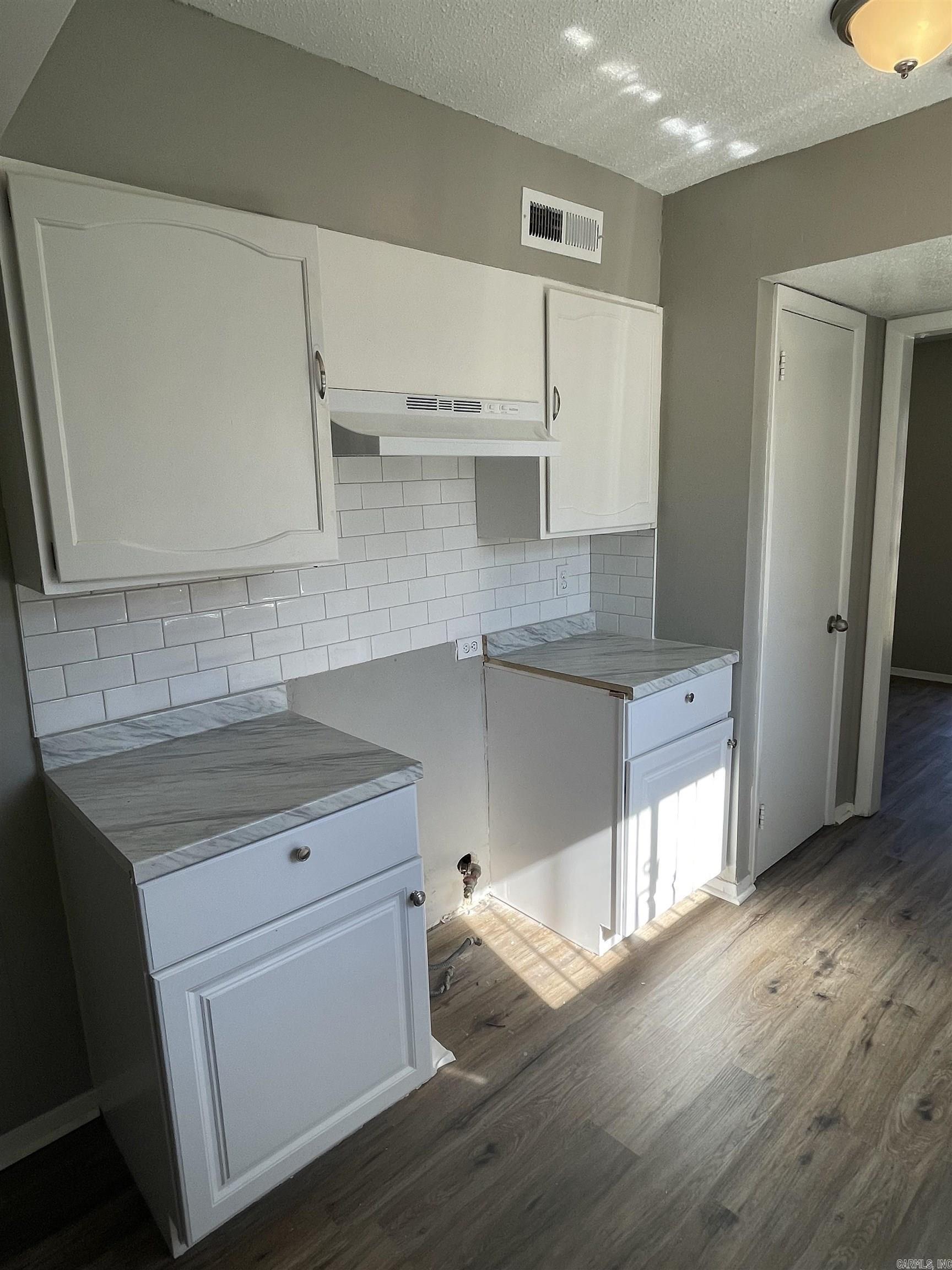 49 Saxony  Little Rock, AR