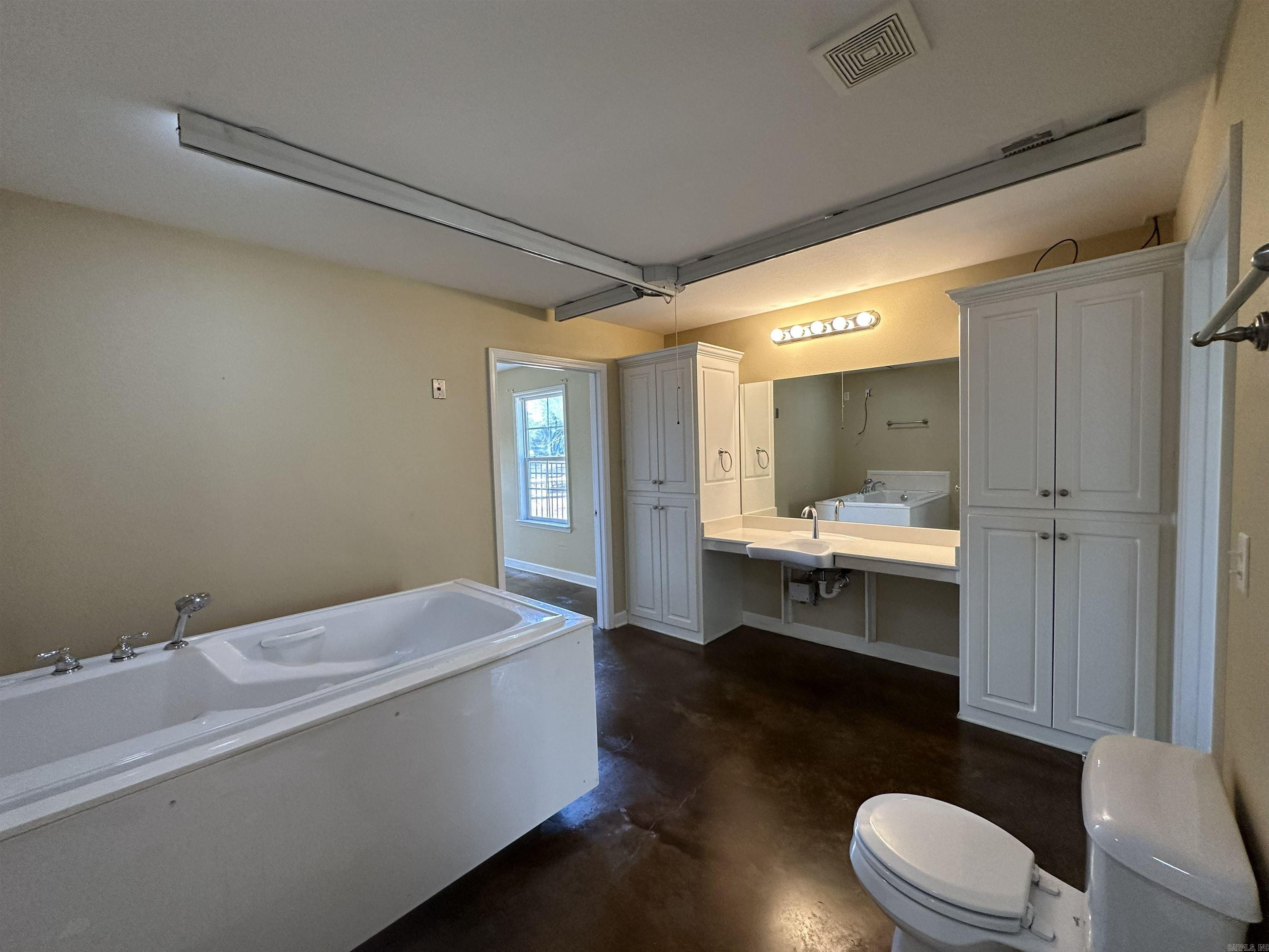 1111 Silver Leaf  Alexander, AR