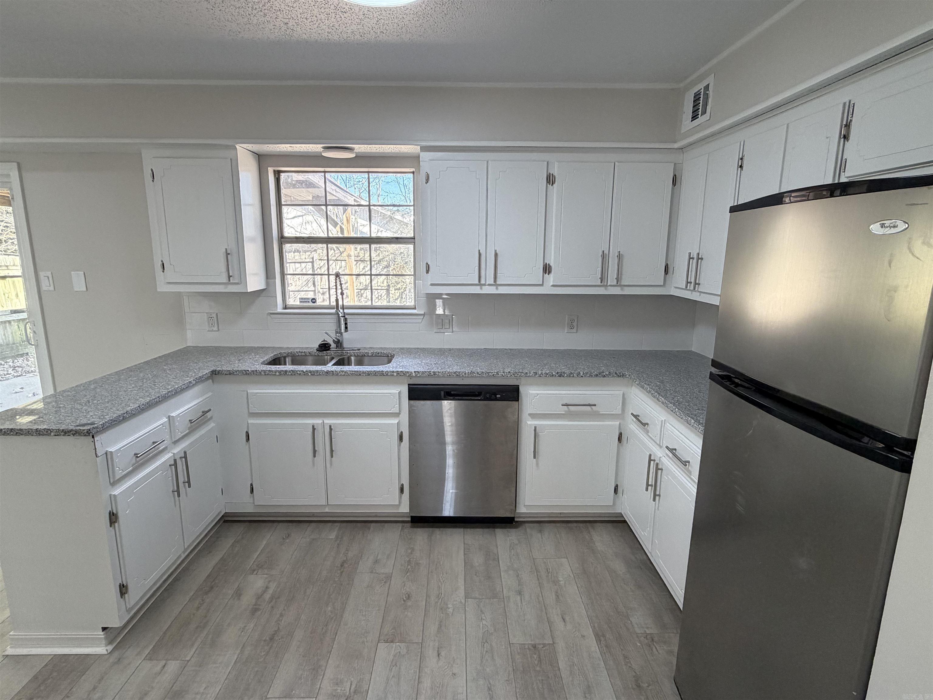 30 Old Orchard  Little Rock, AR