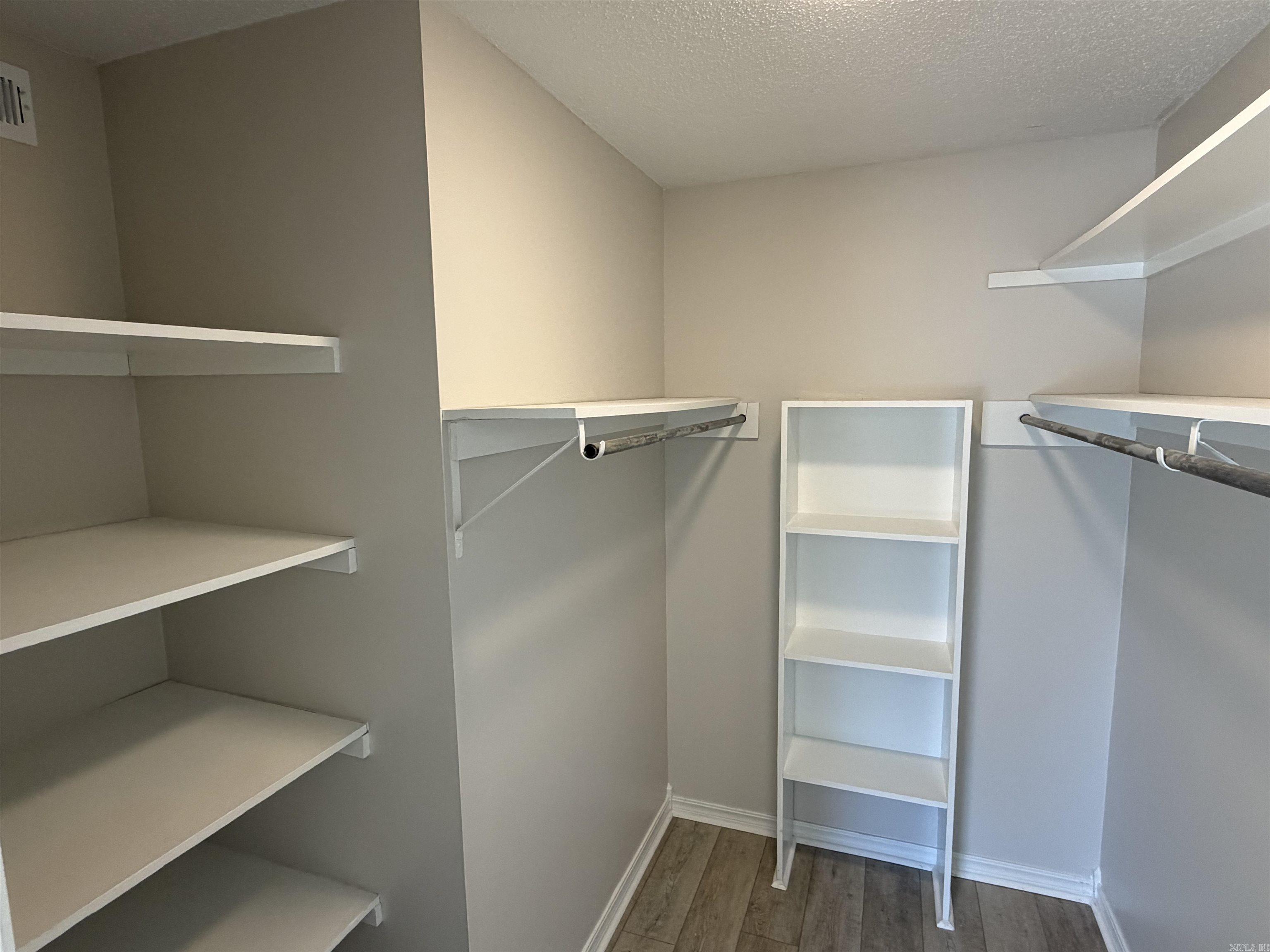 30 Old Orchard  Little Rock, AR