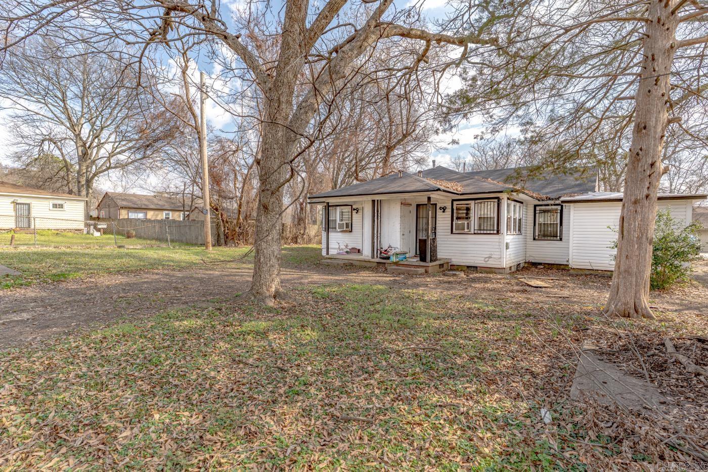 1803-1805 Augusta  North Little Rock, AR