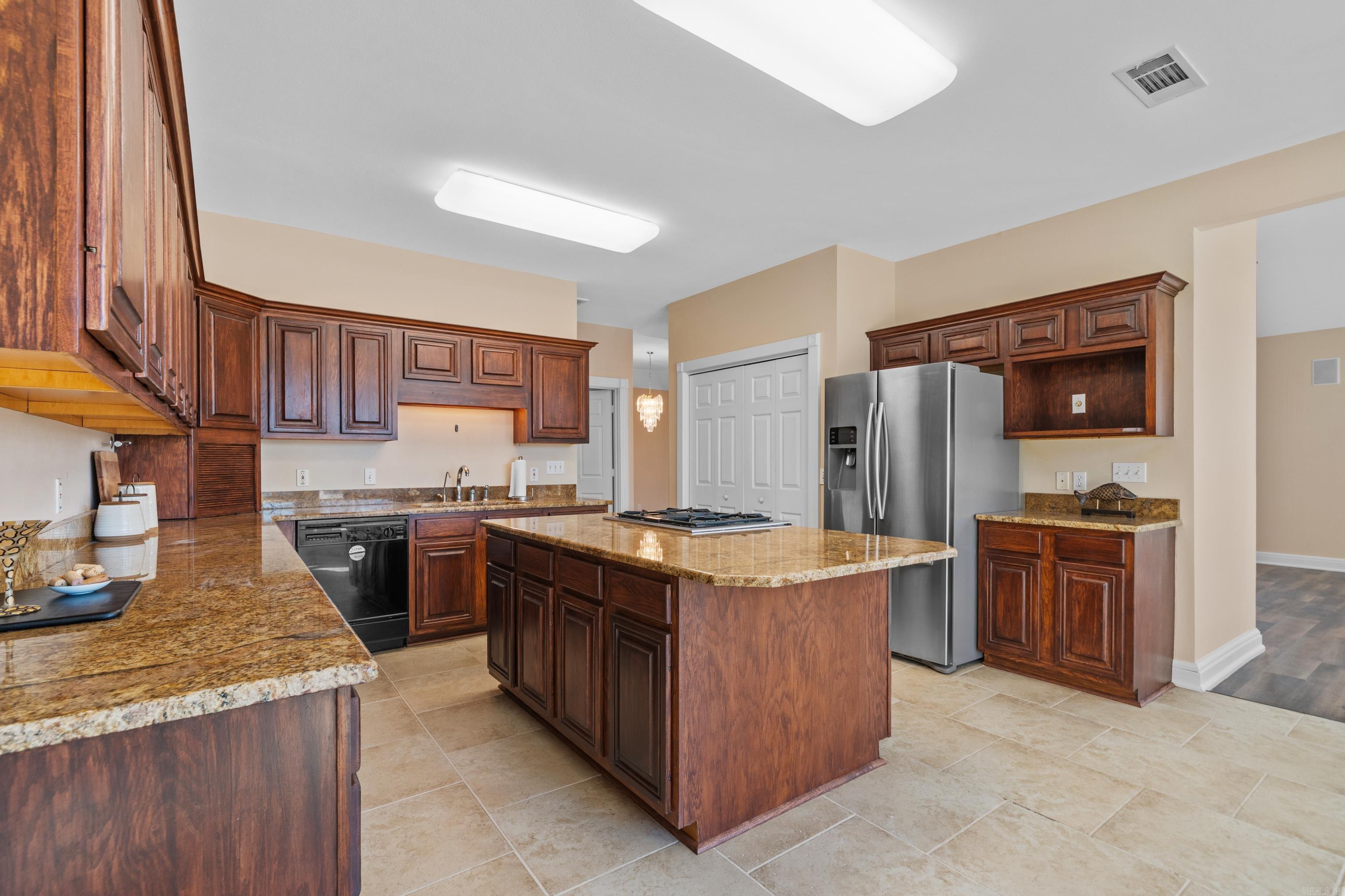 128 Waterview Dr  Hot Springs National Park, AR