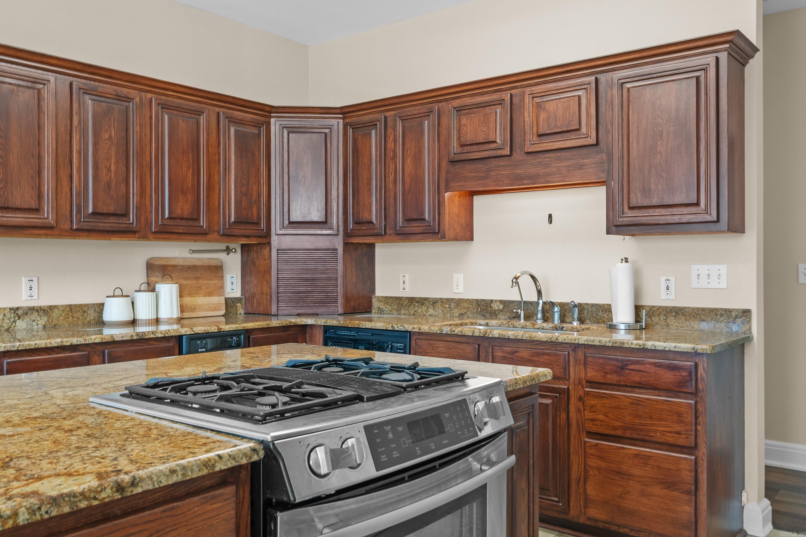 128 Waterview Dr  Hot Springs National Park, AR