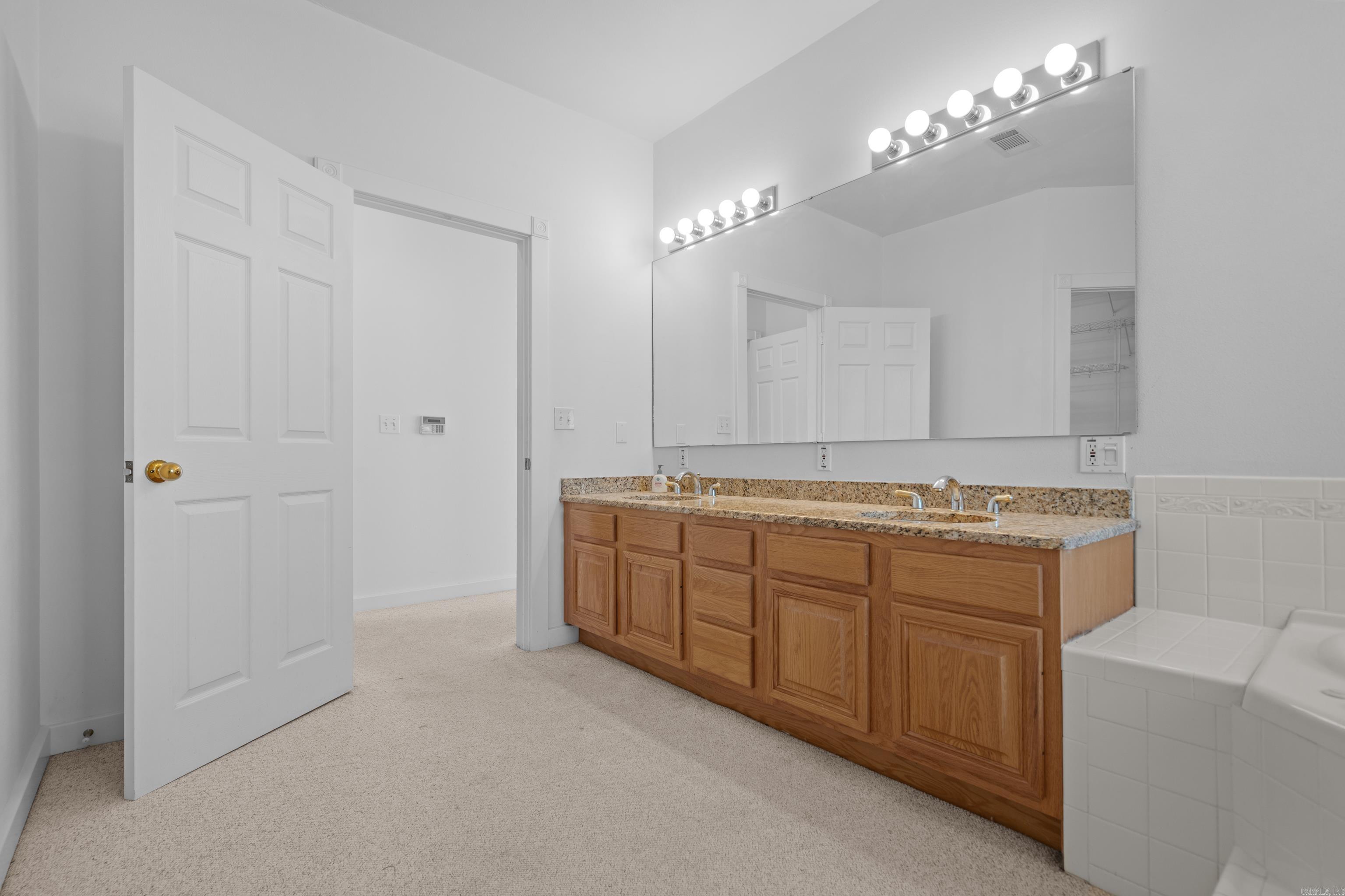 128 Waterview Dr  Hot Springs National Park, AR