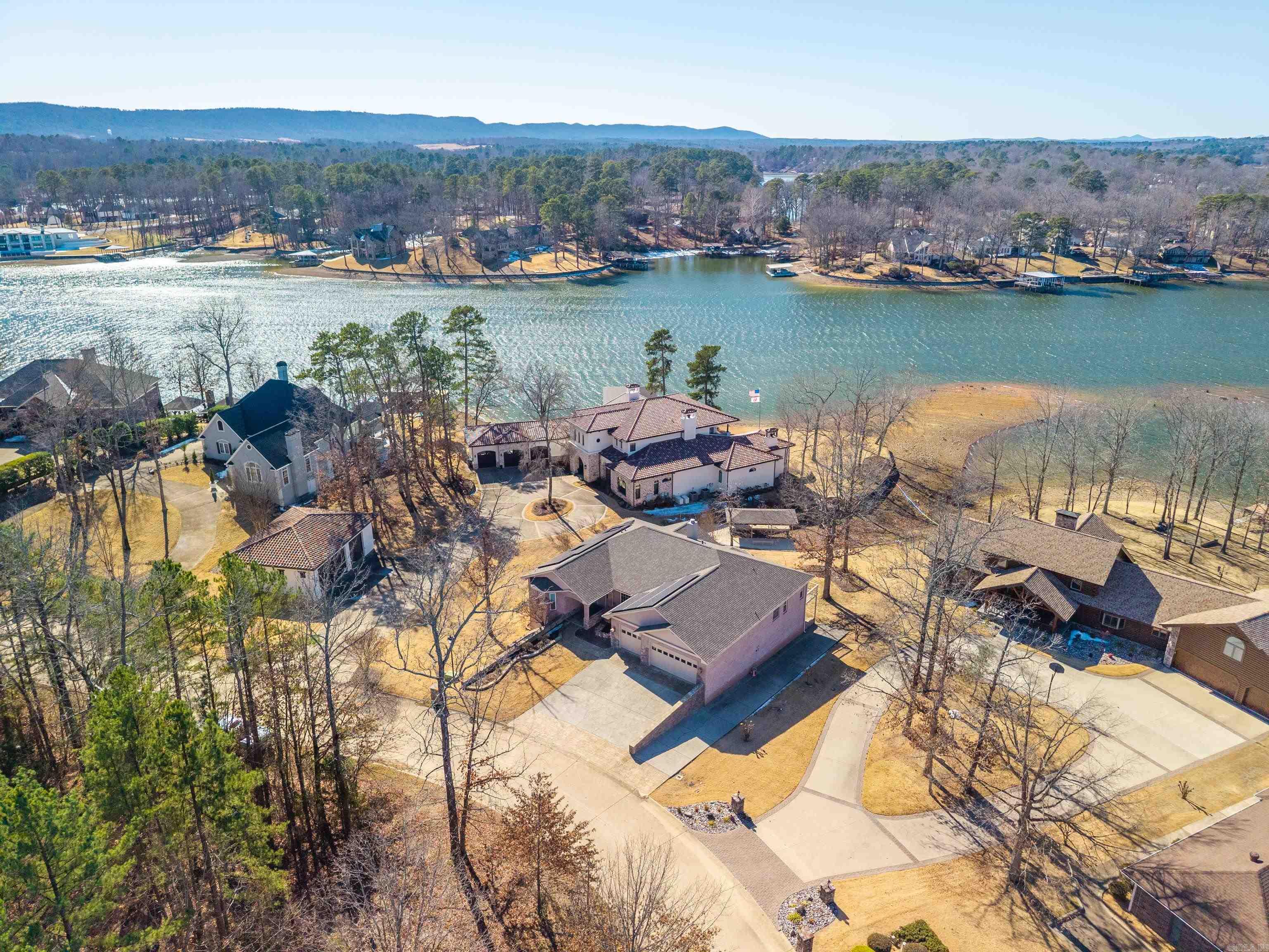 128 Waterview Dr  Hot Springs National Park, AR