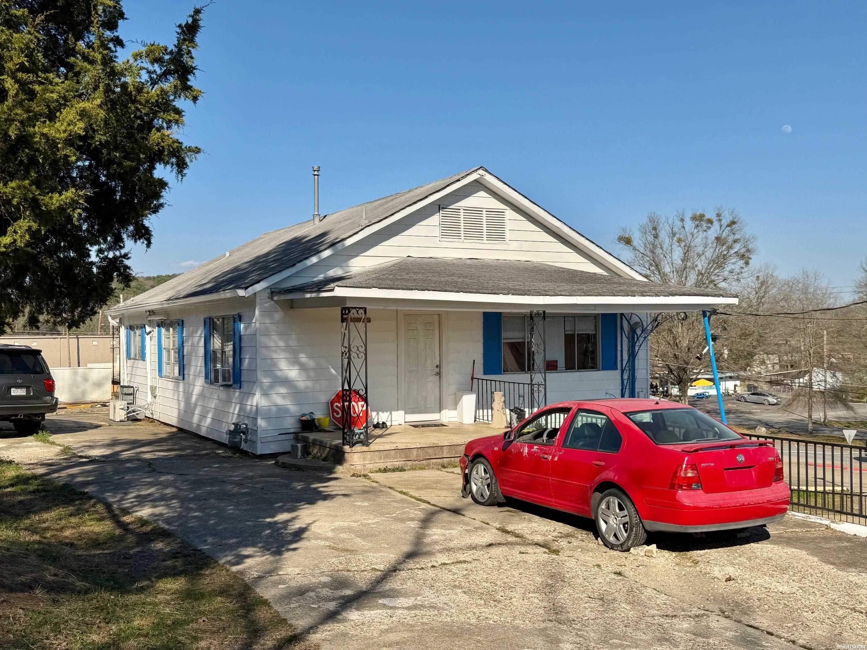 1005 E Grand  Hot Springs, AR