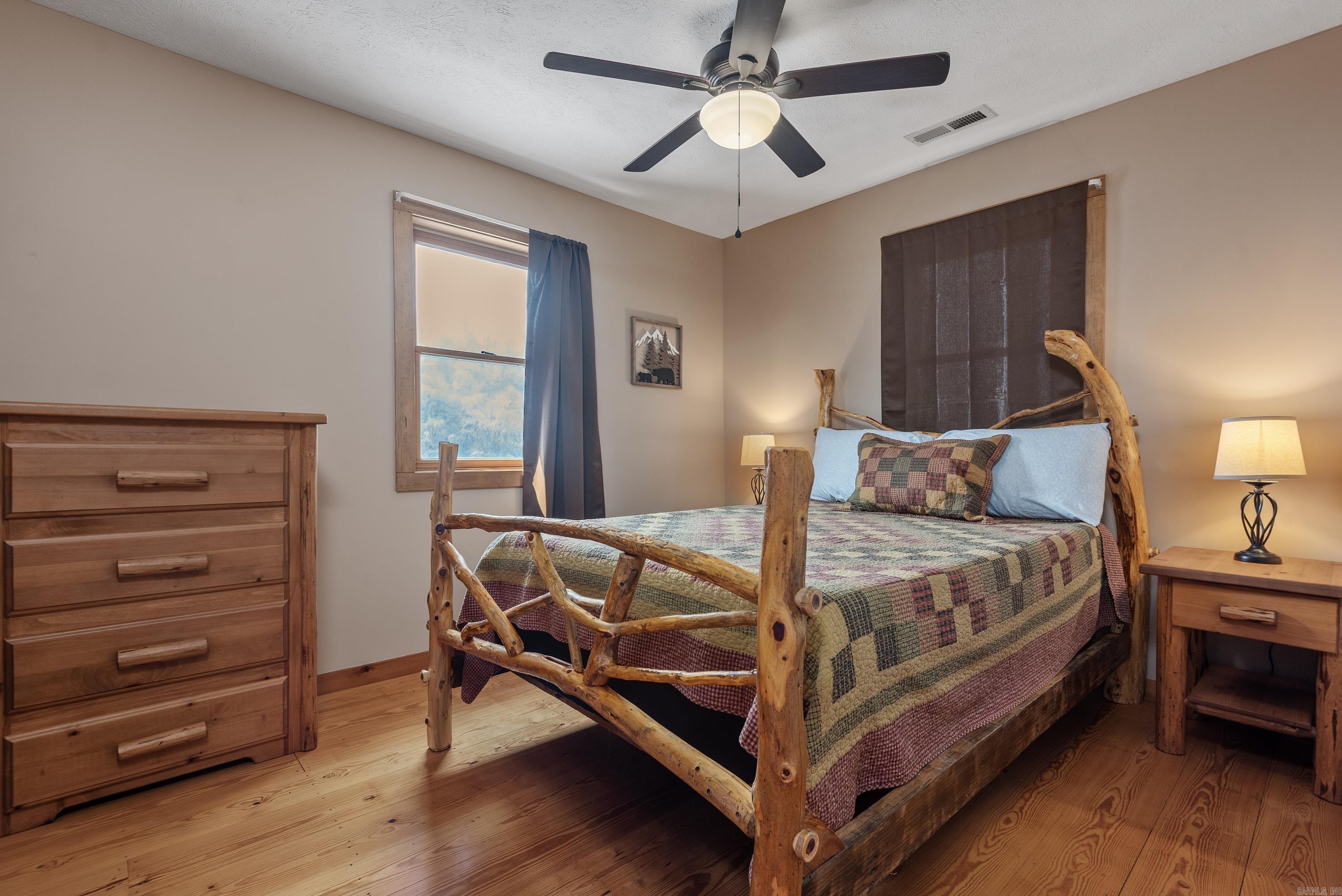 1275 Riverview  Norfork, AR