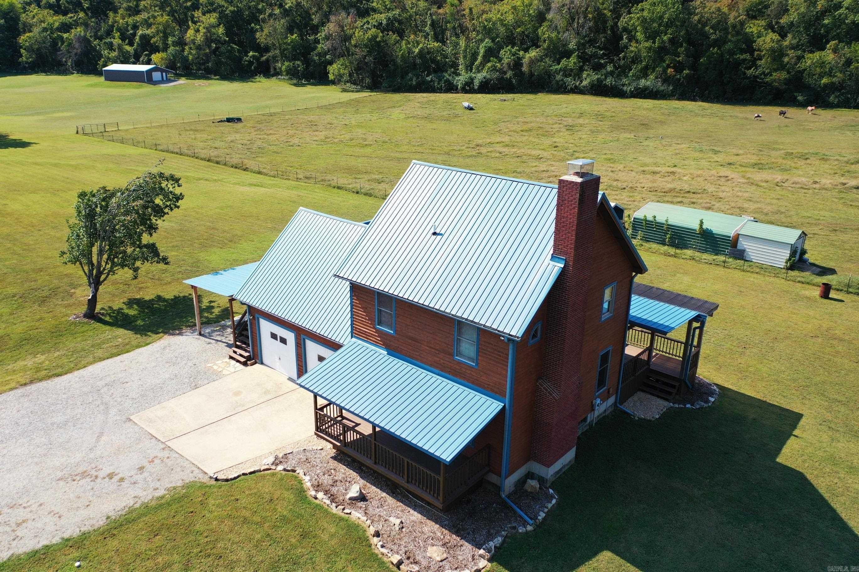 1275 Riverview  Norfork, AR