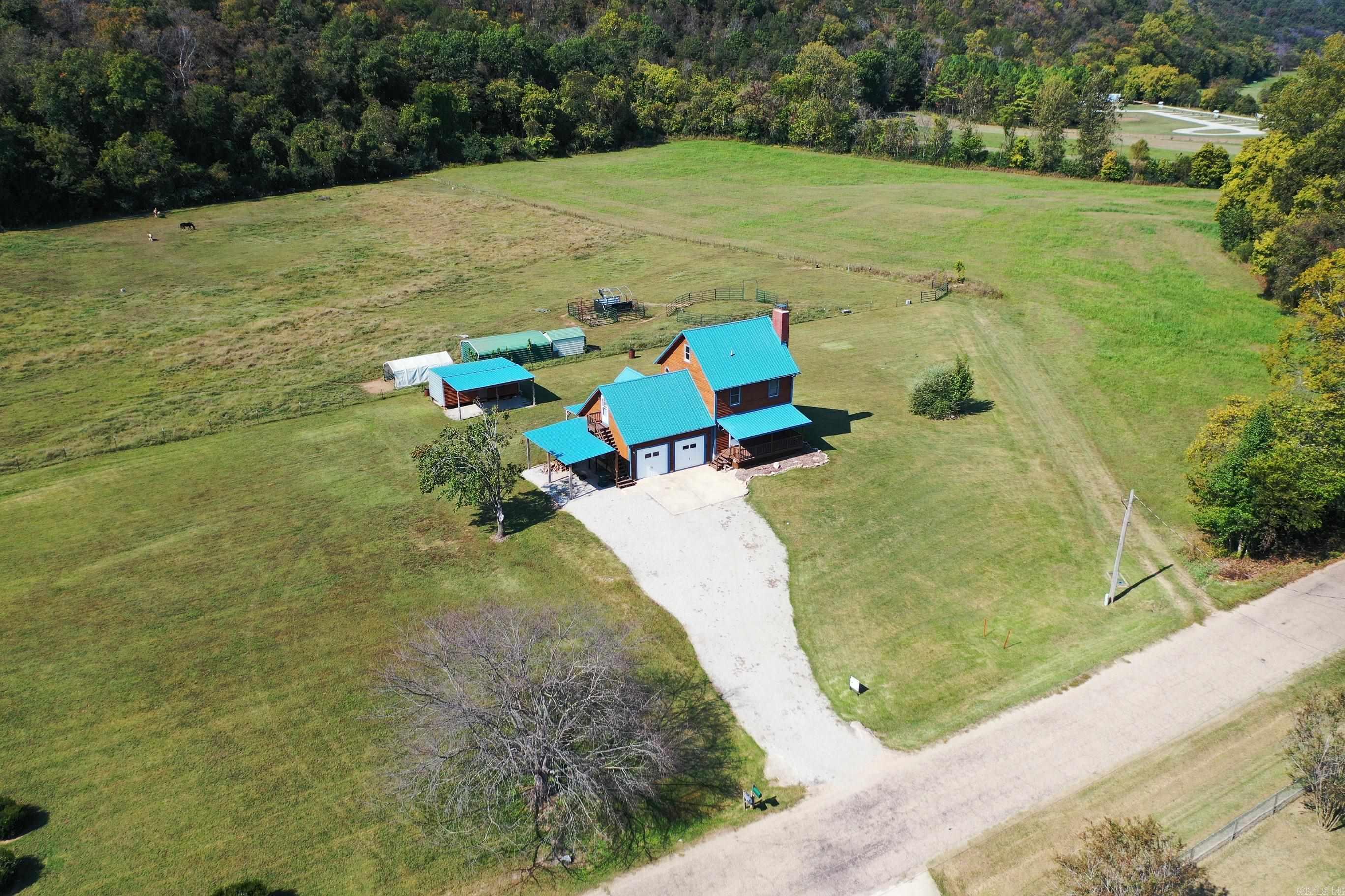 1275 Riverview  Norfork, AR