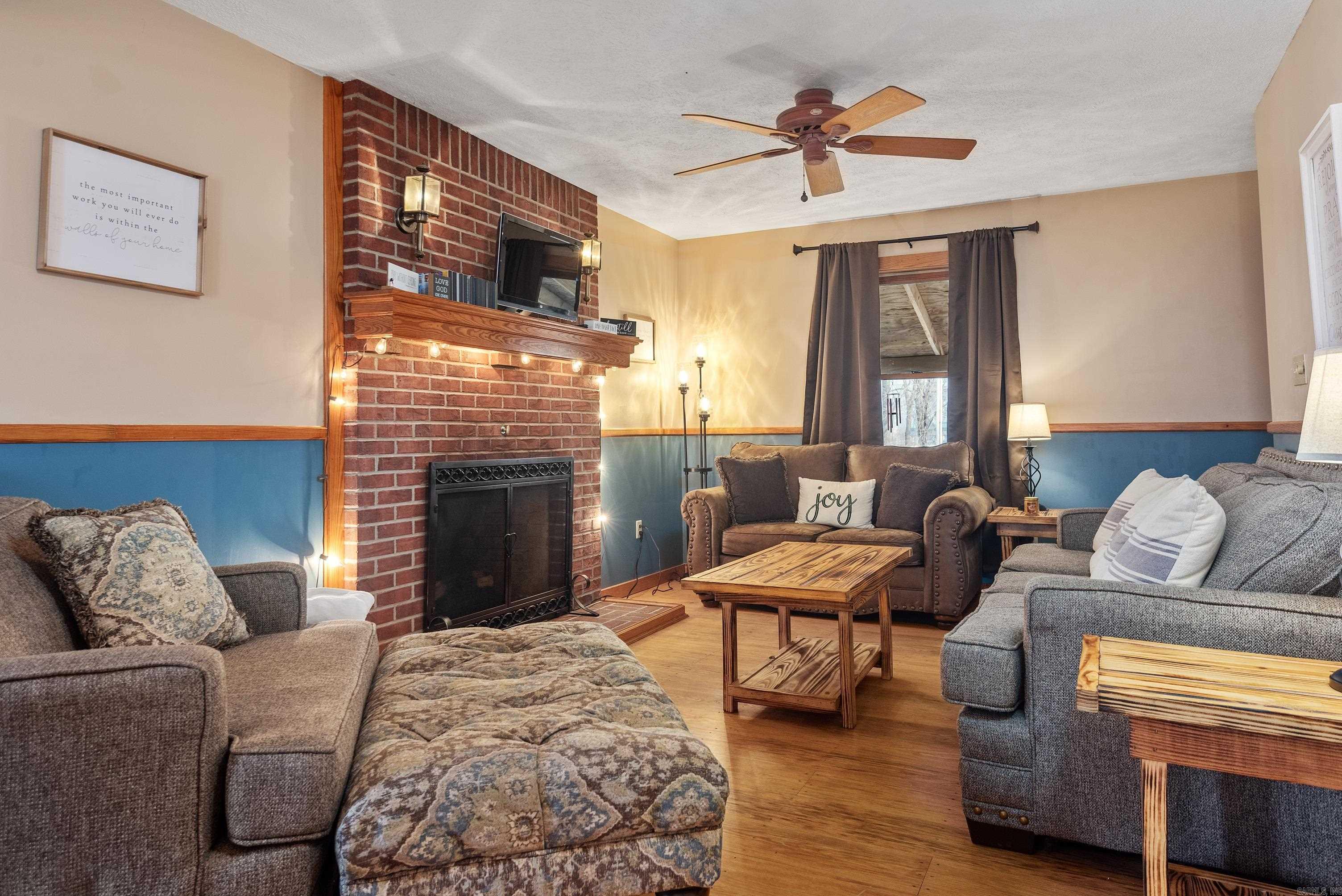 1275 Riverview  Norfork, AR