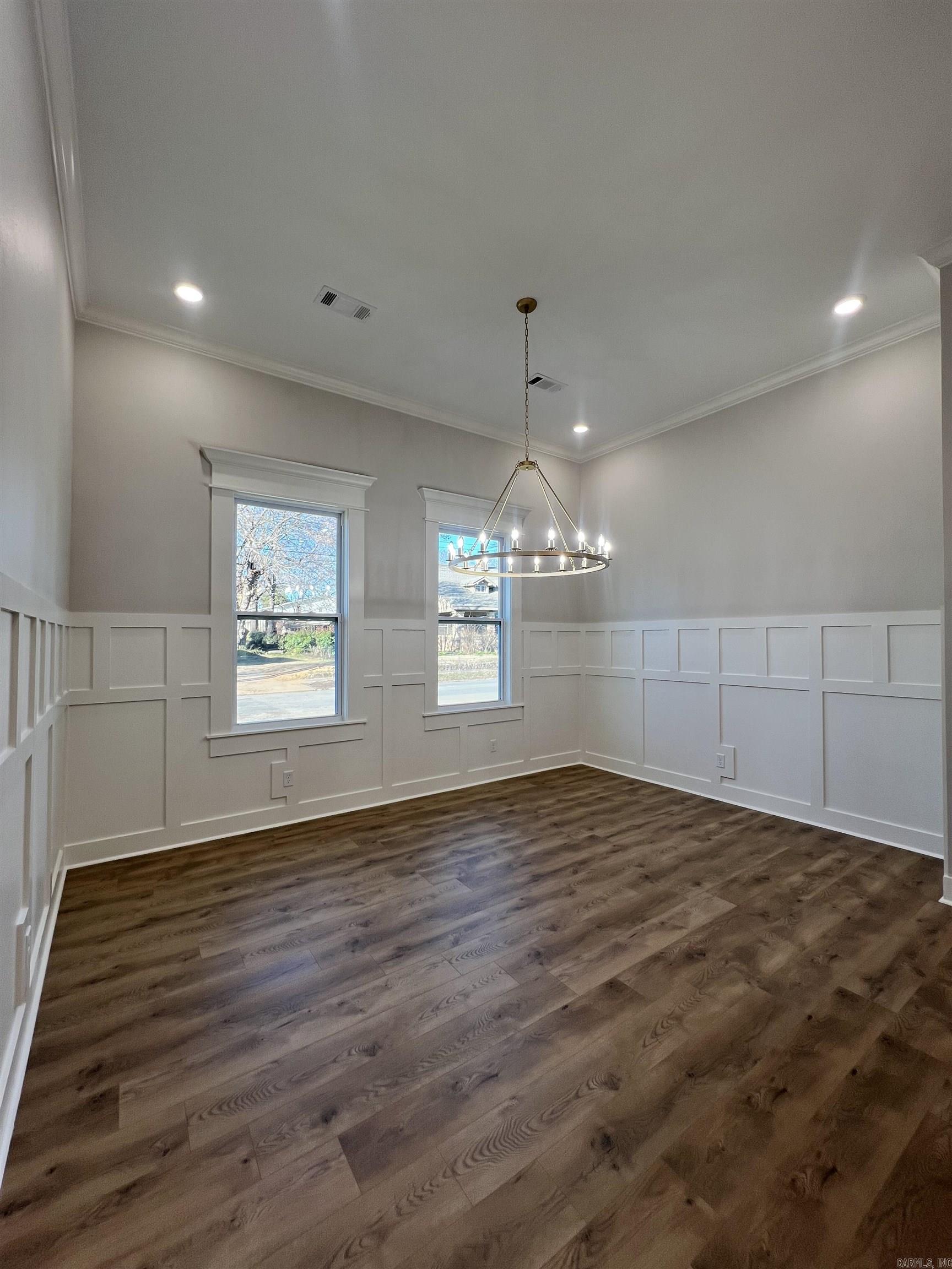 307 E Center  Searcy, AR