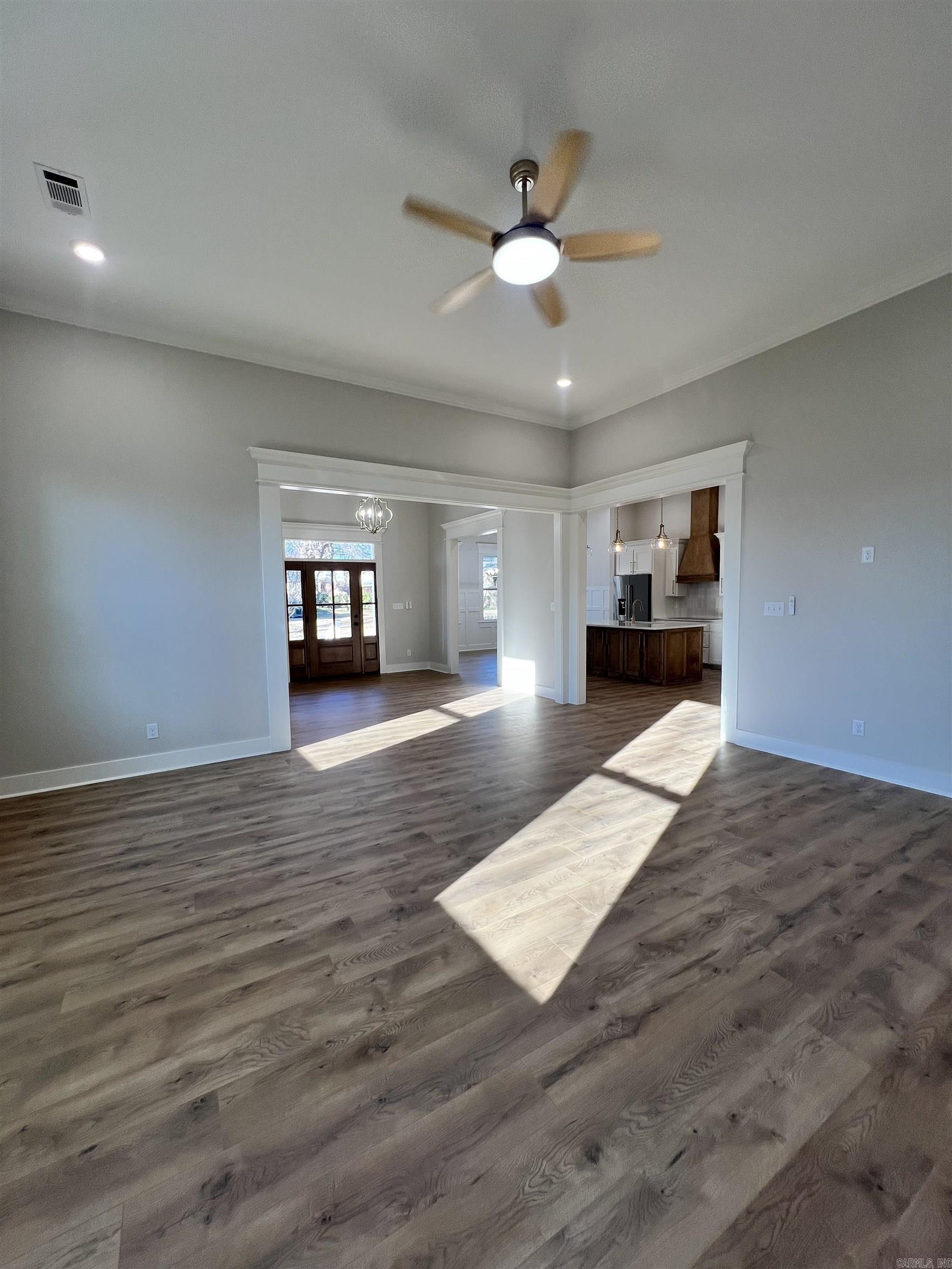 307 E Center  Searcy, AR