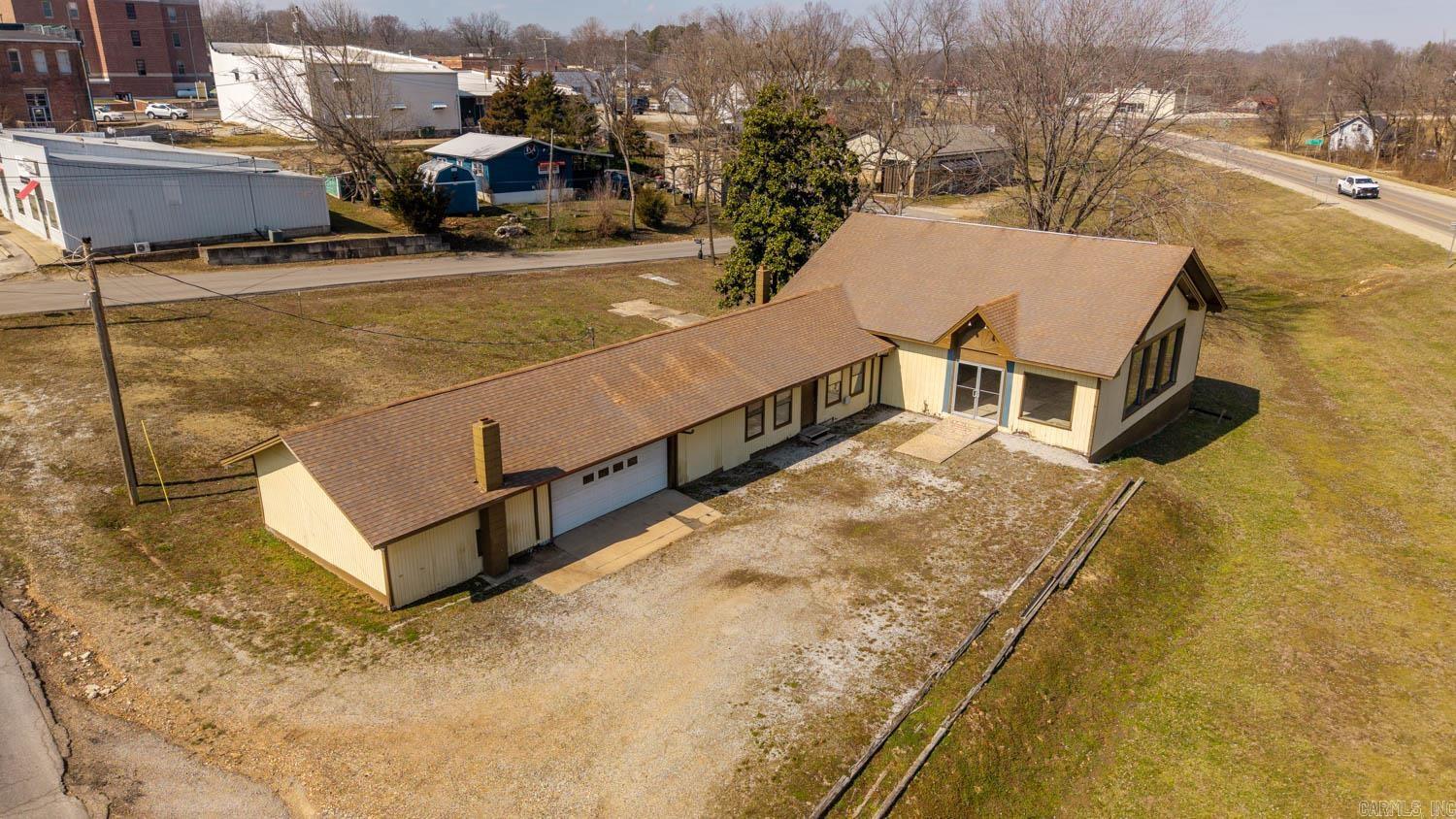 105 Couch Street  Alton, MO