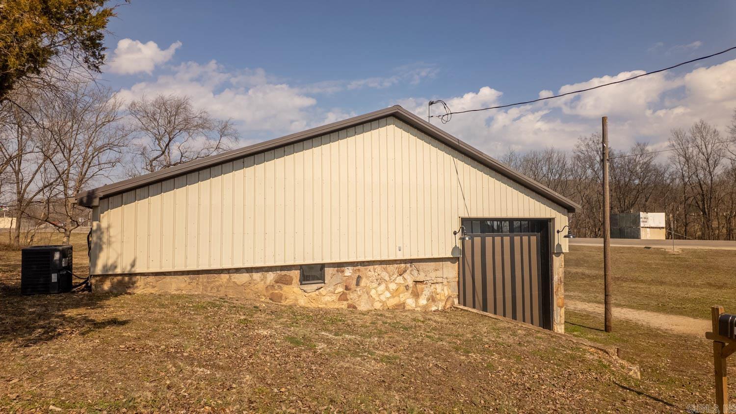 105 Couch Street  Alton, MO